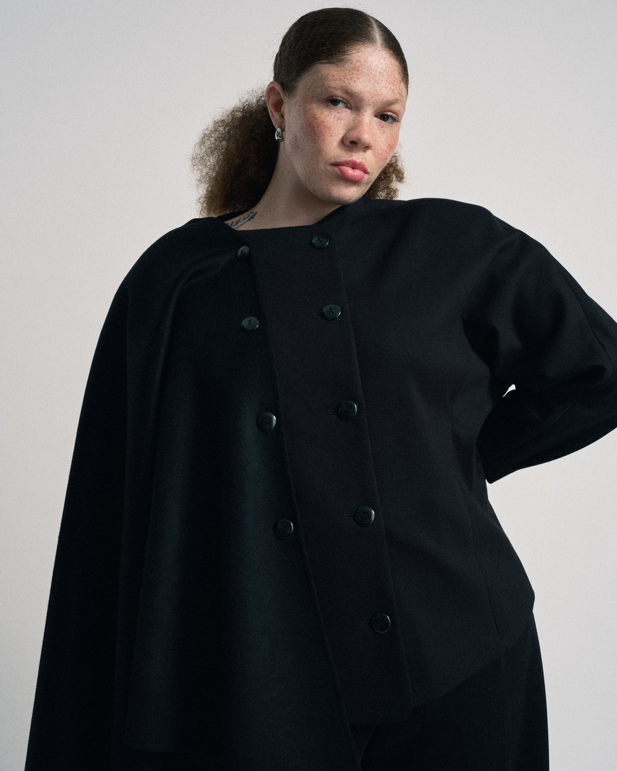 US x Abisola Wool Blend Cape - Black