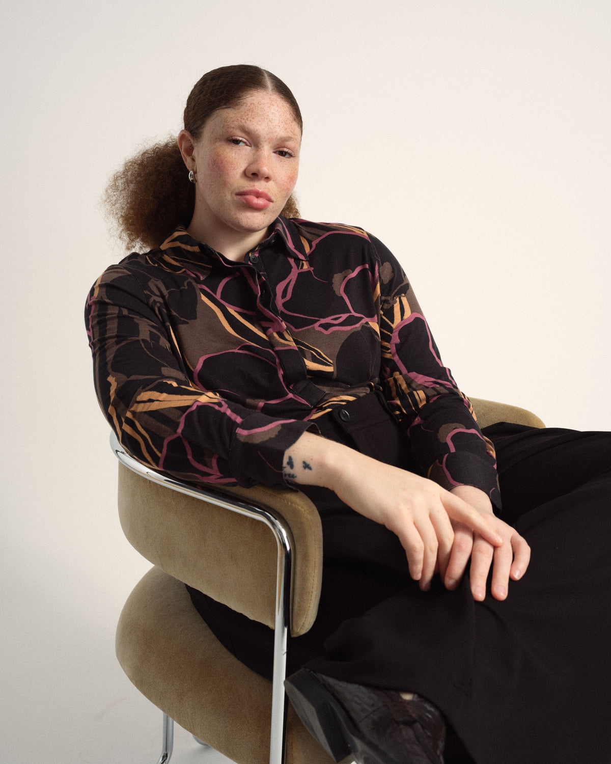 Elbe Popover Liquid Jersey Shirt Classic Fit - Poppy Field Print | Plus Size & Straight Size Women's Fashion | Universal Standard