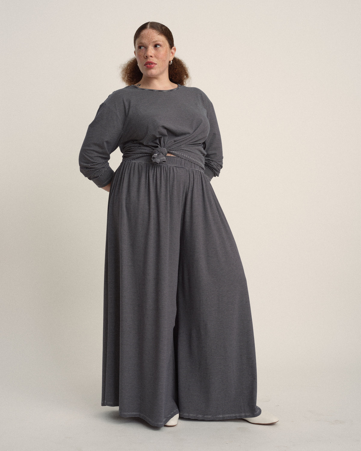Isadora Wide Leg Lounge Pants - Fine Stripe in Navy/White