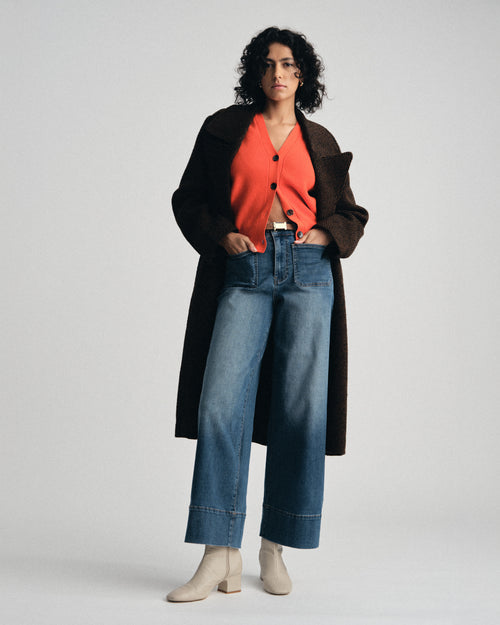 Claudia High Rise Stretch Jeans - Anzio Blue | Plus Size & Straight Size Women's Fashion | Universal Standard