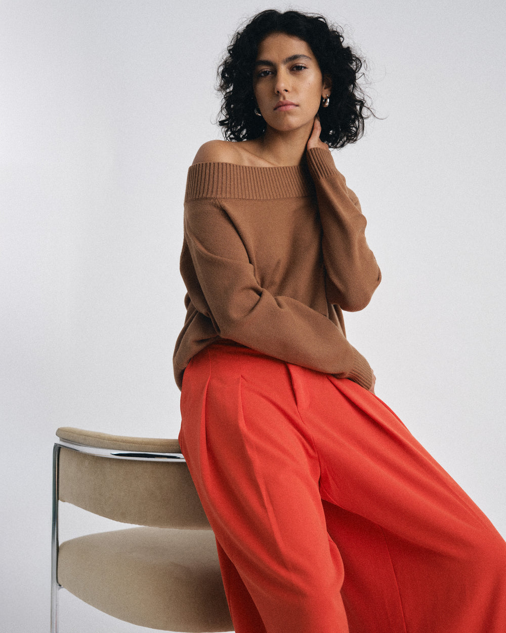 Noomi Cold Shoulder Sweater - Classic Camel