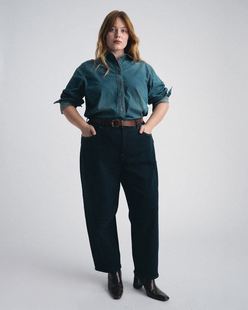 Dakota Cropped Barrel Leg Jeans - Dark Indigo