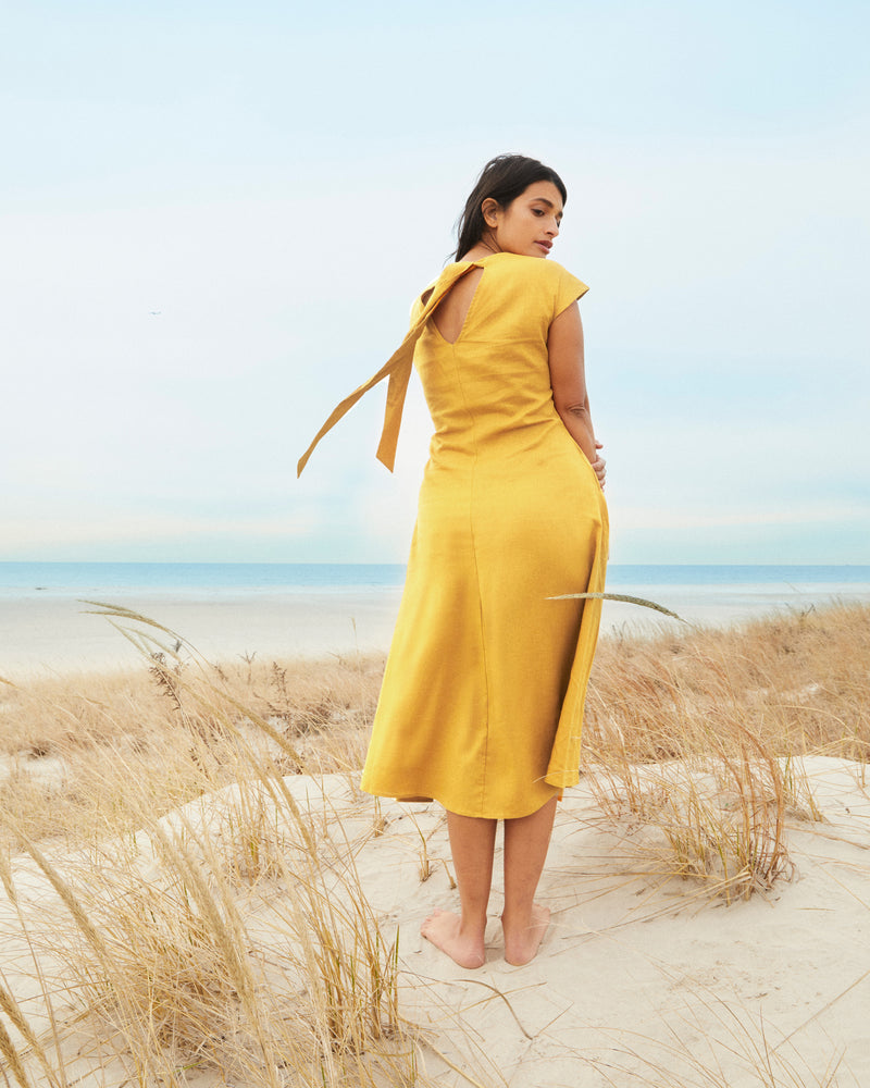 Louvre Bow Back Linen Dress - Golden Hour