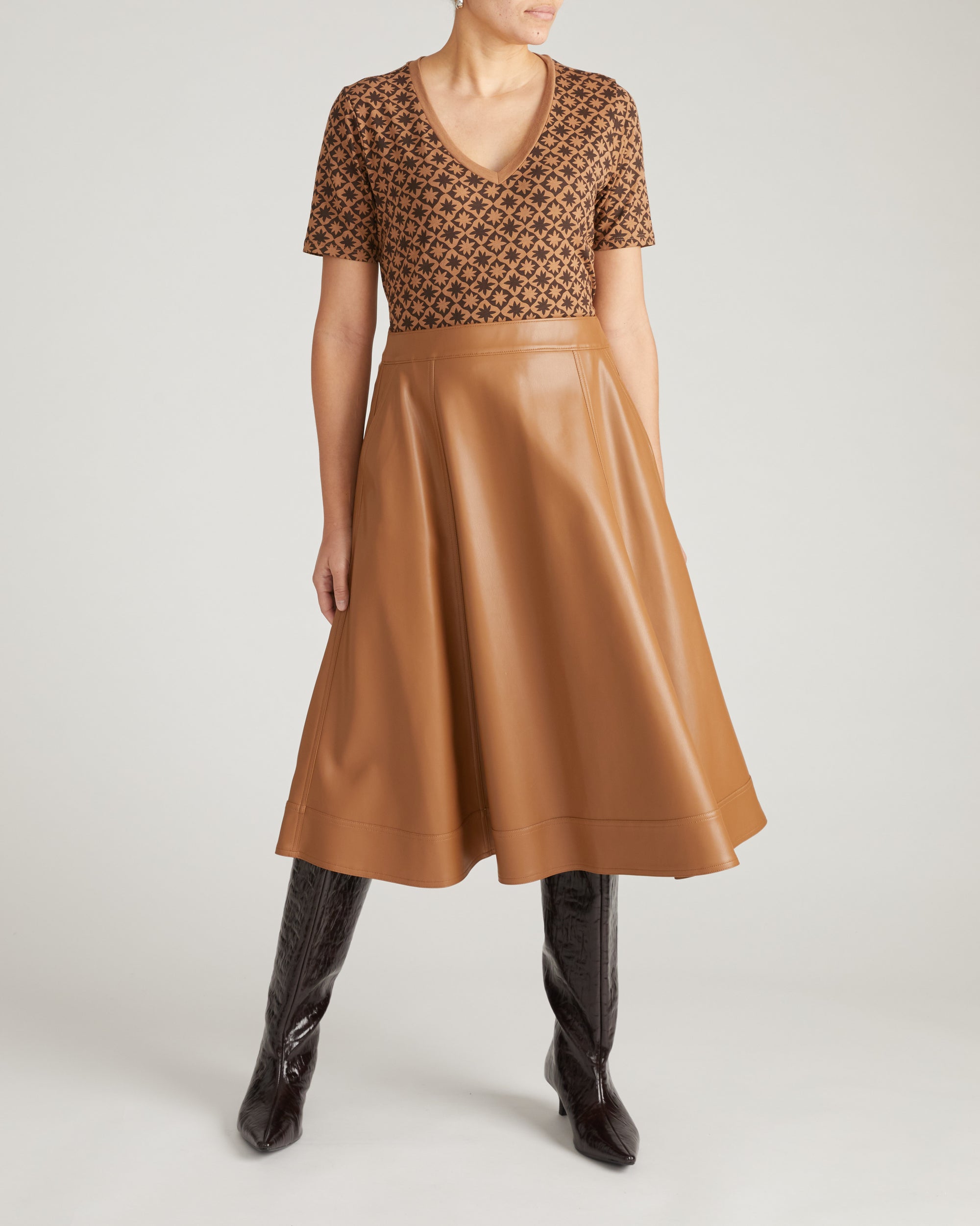 V Rex - Brown Hacienda Print