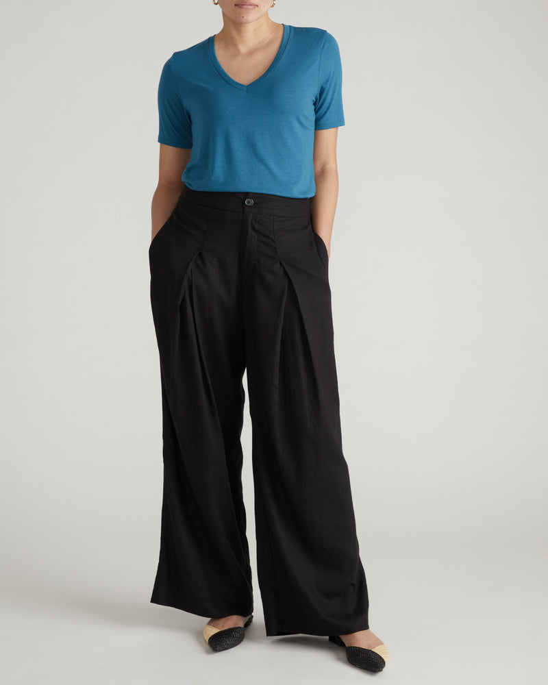 V Rex - Ink Blue | Plus Size & Straight Size Women's Fashion | Universal Standard