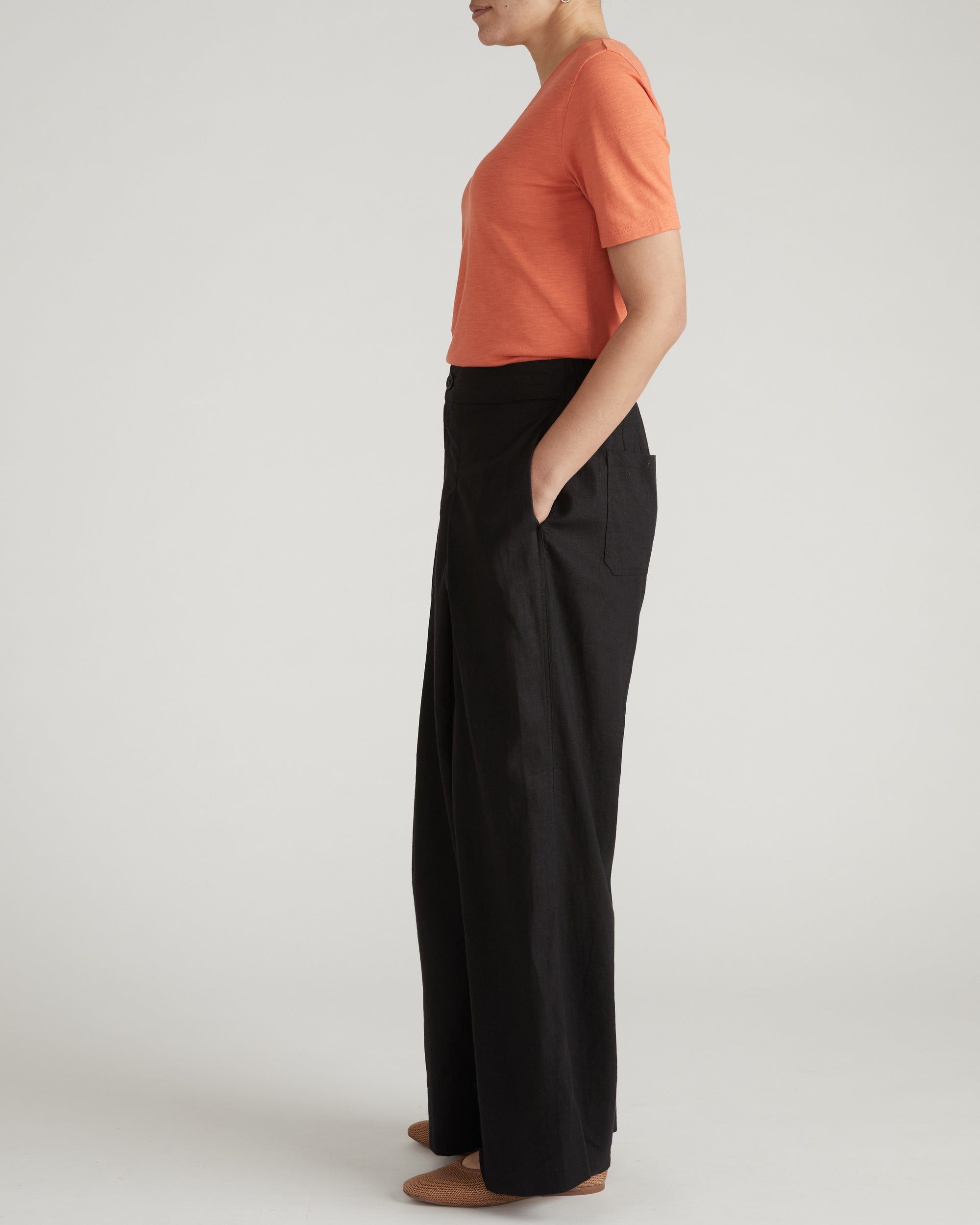 Light-As-Air V Rex - Italian Orange | Plus Size & Straight Size Women's Fashion | Universal Standard