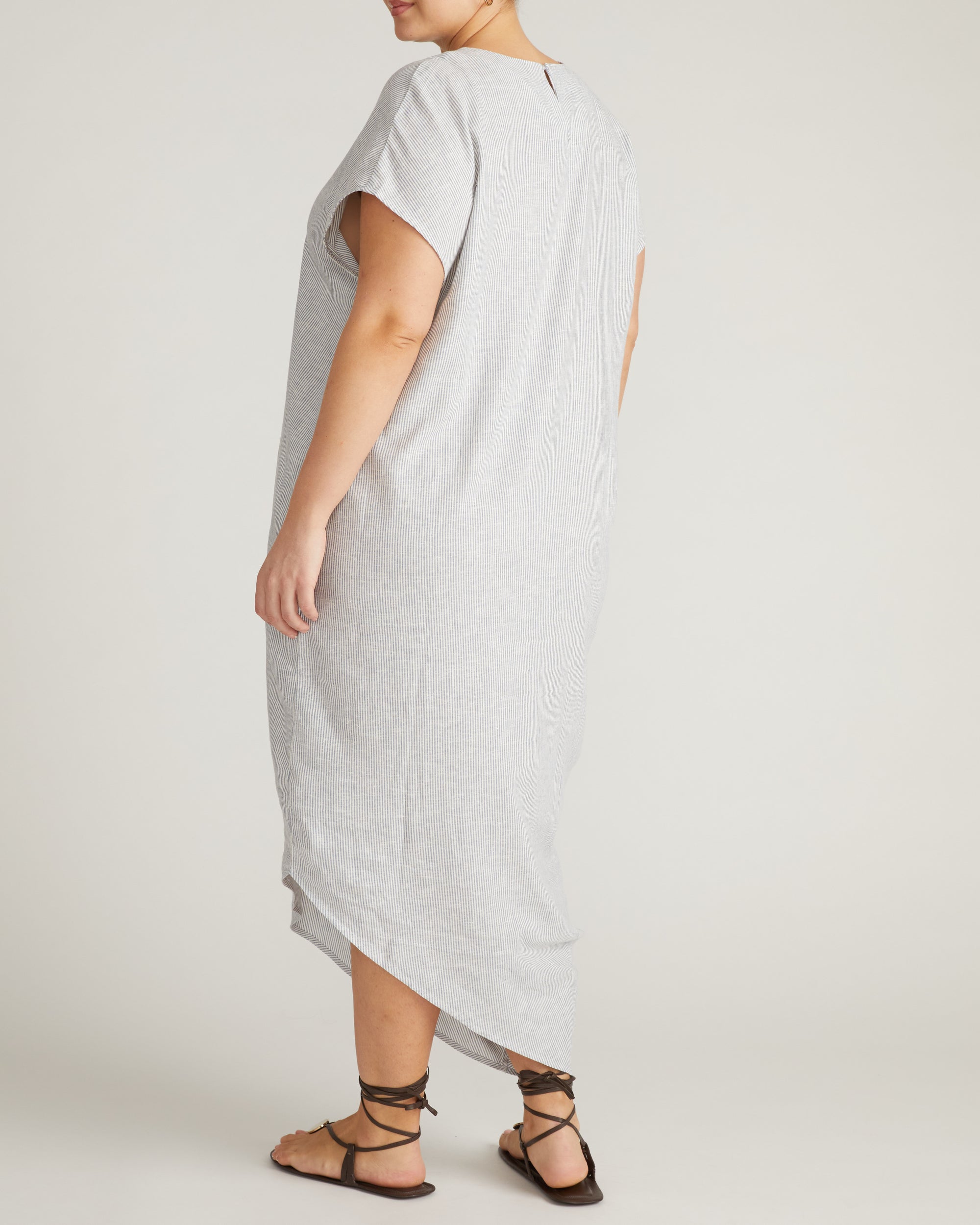 Iconic Stretch Linen Geneva Dress - Beach Stripe Universal Standard Iconic Stretch Linen Geneva Dress - Beach Stripe Universal Standard