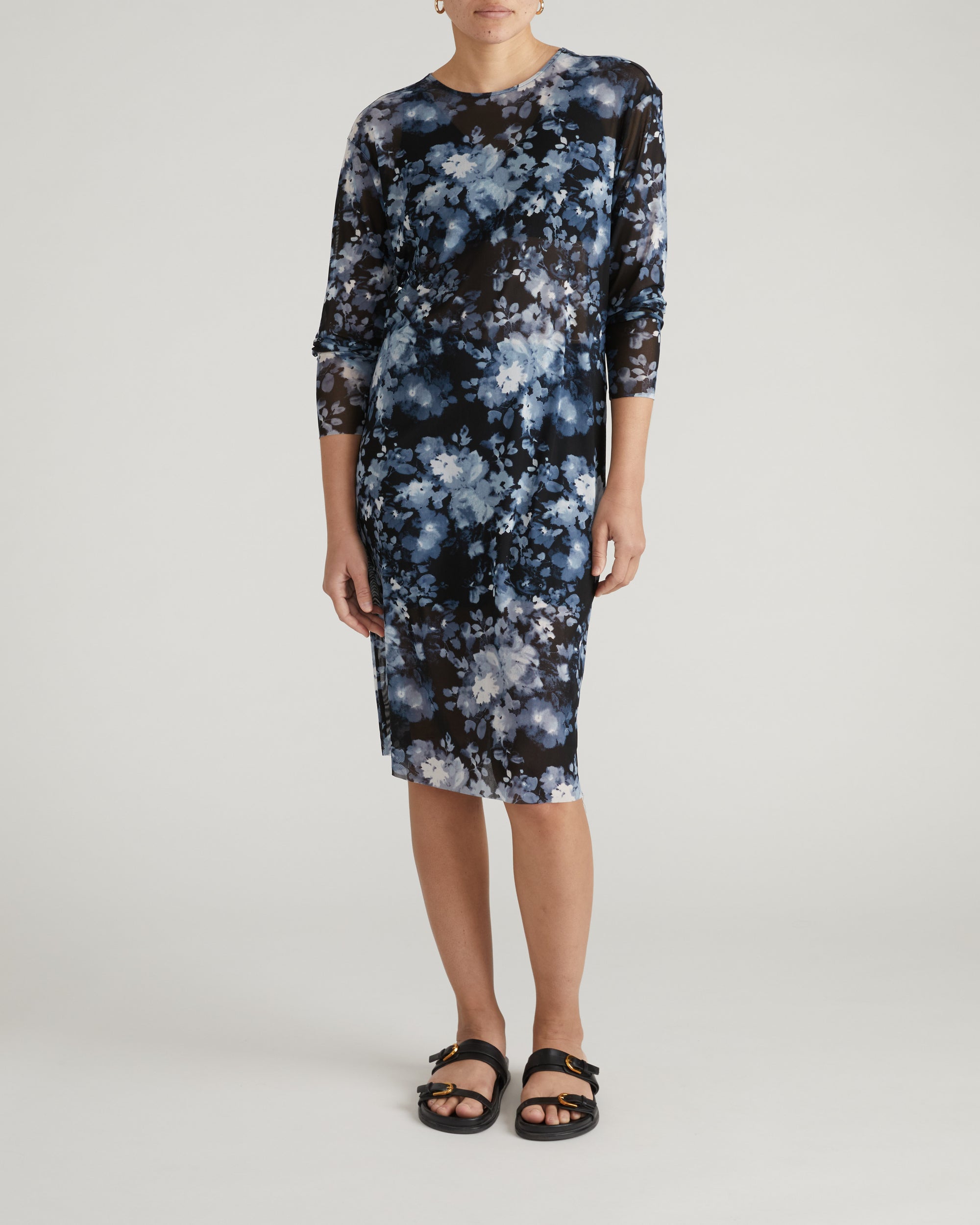 Thames Fog Dress - Tumbling Bouquet Print | Plus Size & Straight Size Women's Fashion | Universal Standard