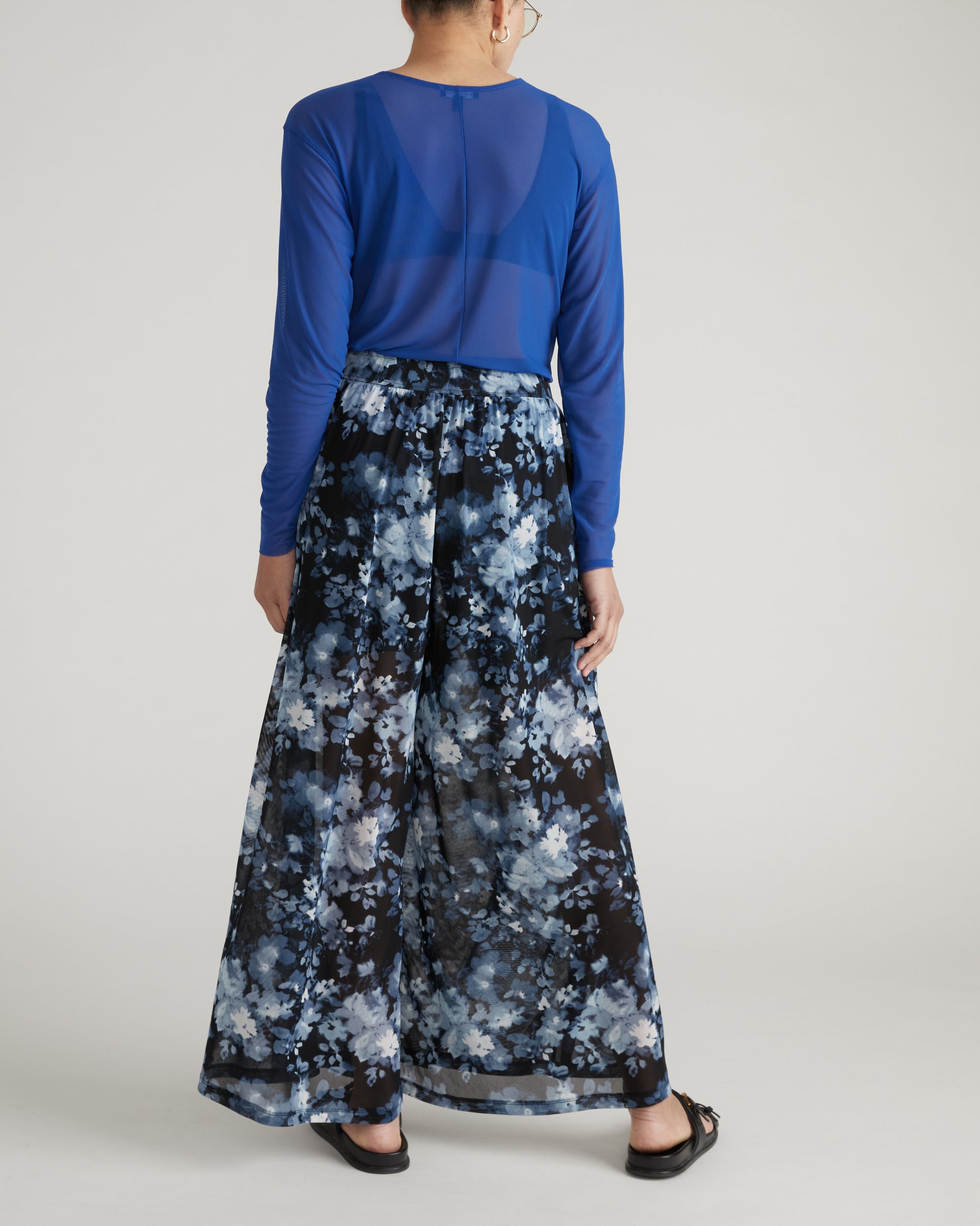 Thames Fog Top - Ultramarine | Plus Size & Straight Size Women's Fashion | Universal Standard
