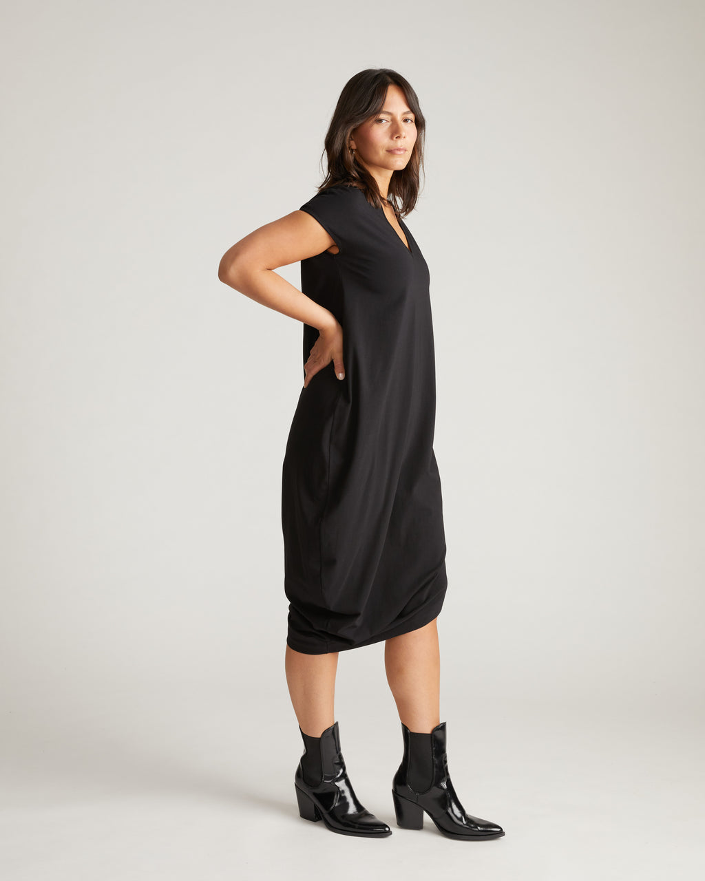 Universal Standard Women's Geneva Asymmetric T-Shirt Dress - Black