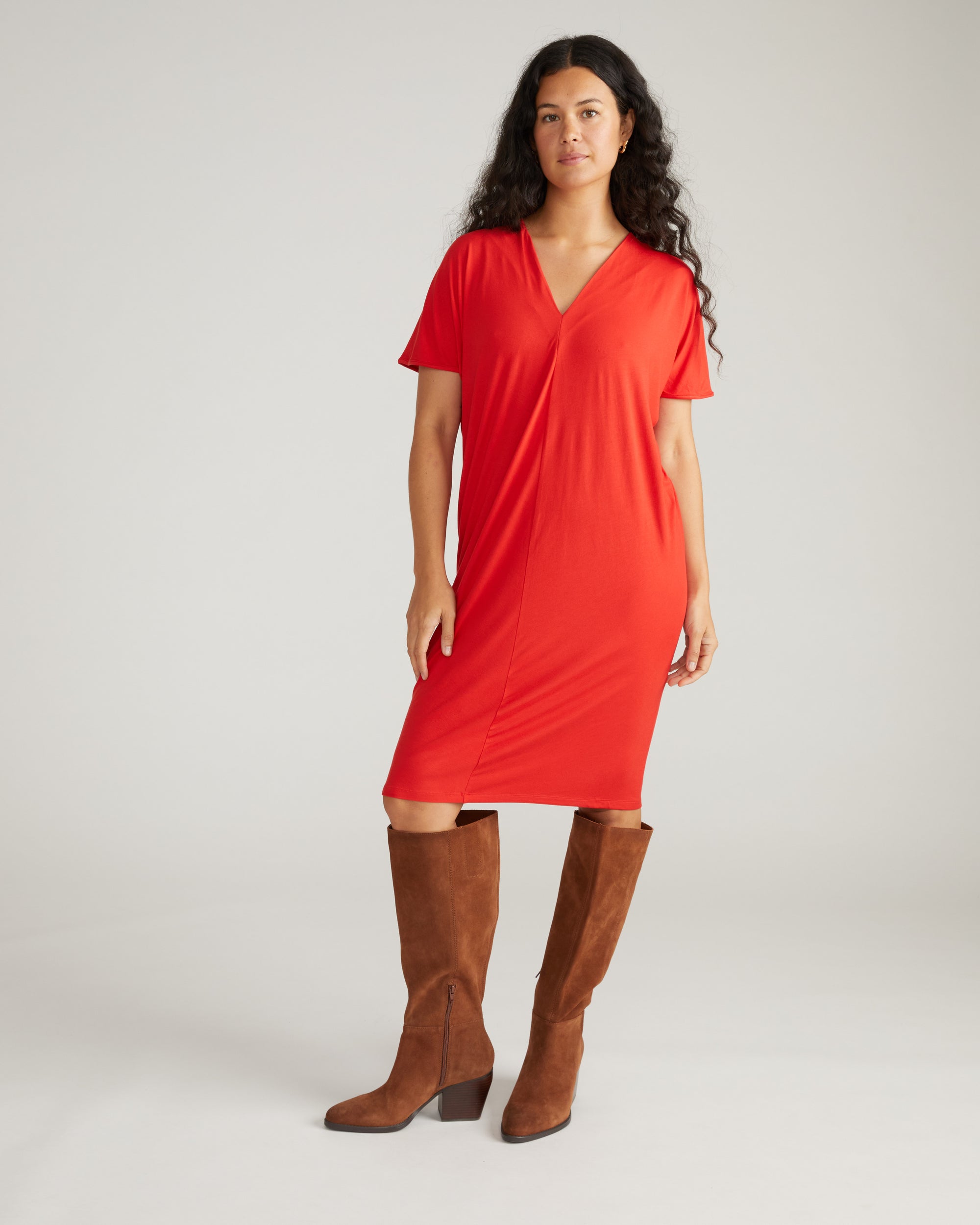Universal Standard Women's Teresa Liquid Jersey V-Neck Dress - Lipstick Universal Standard Women's Teresa Liquid Jersey V-Neck Dress - Lipstick