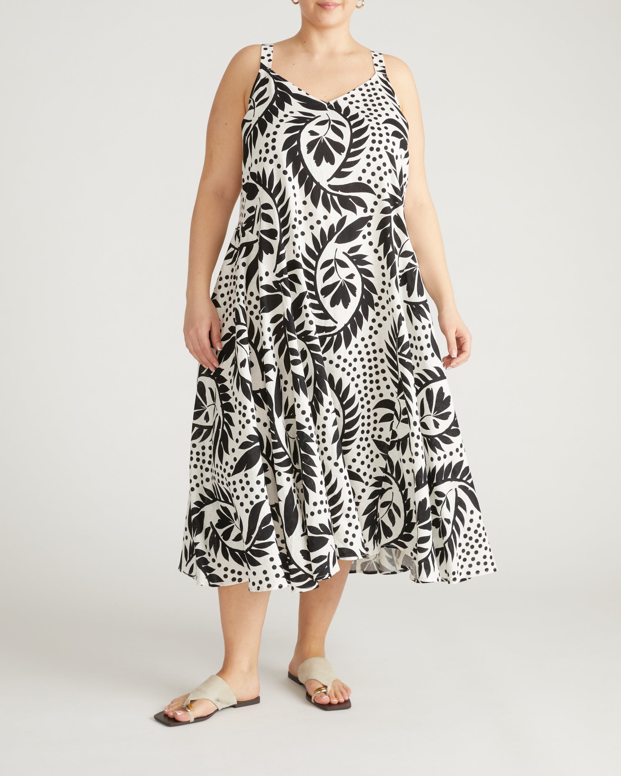 Sunshower Flowy Linen Dress - Vine Print | Plus Size & Straight Size Women's Fashion | Universal Standard