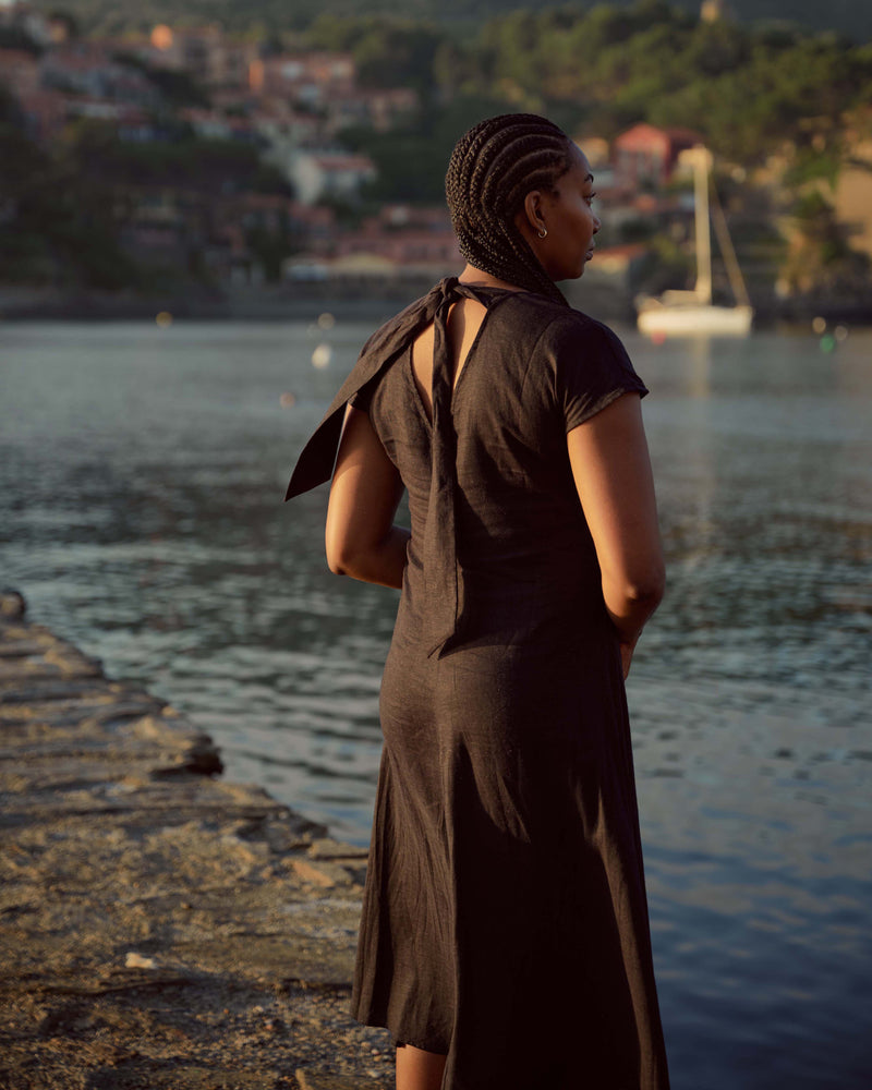 Louvre Bow Back Linen Blend Dress - Black