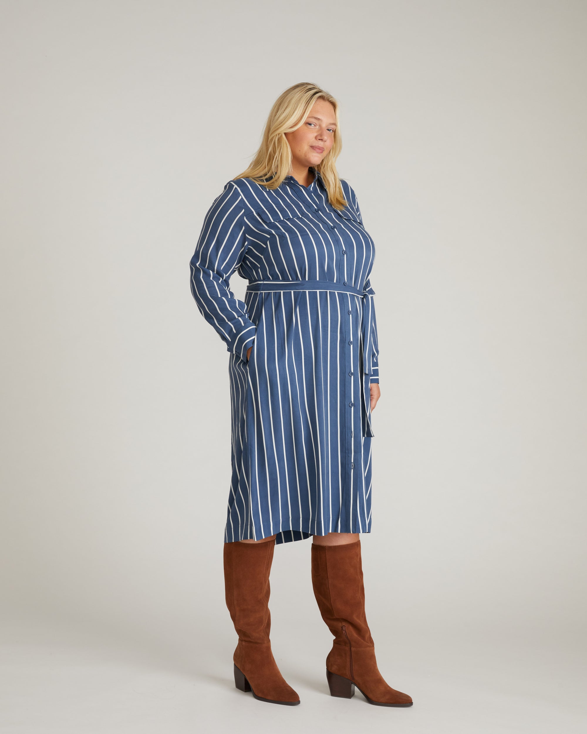 Universal Standard Plus Size Cooling Stretch Cupro Savannah Dress
