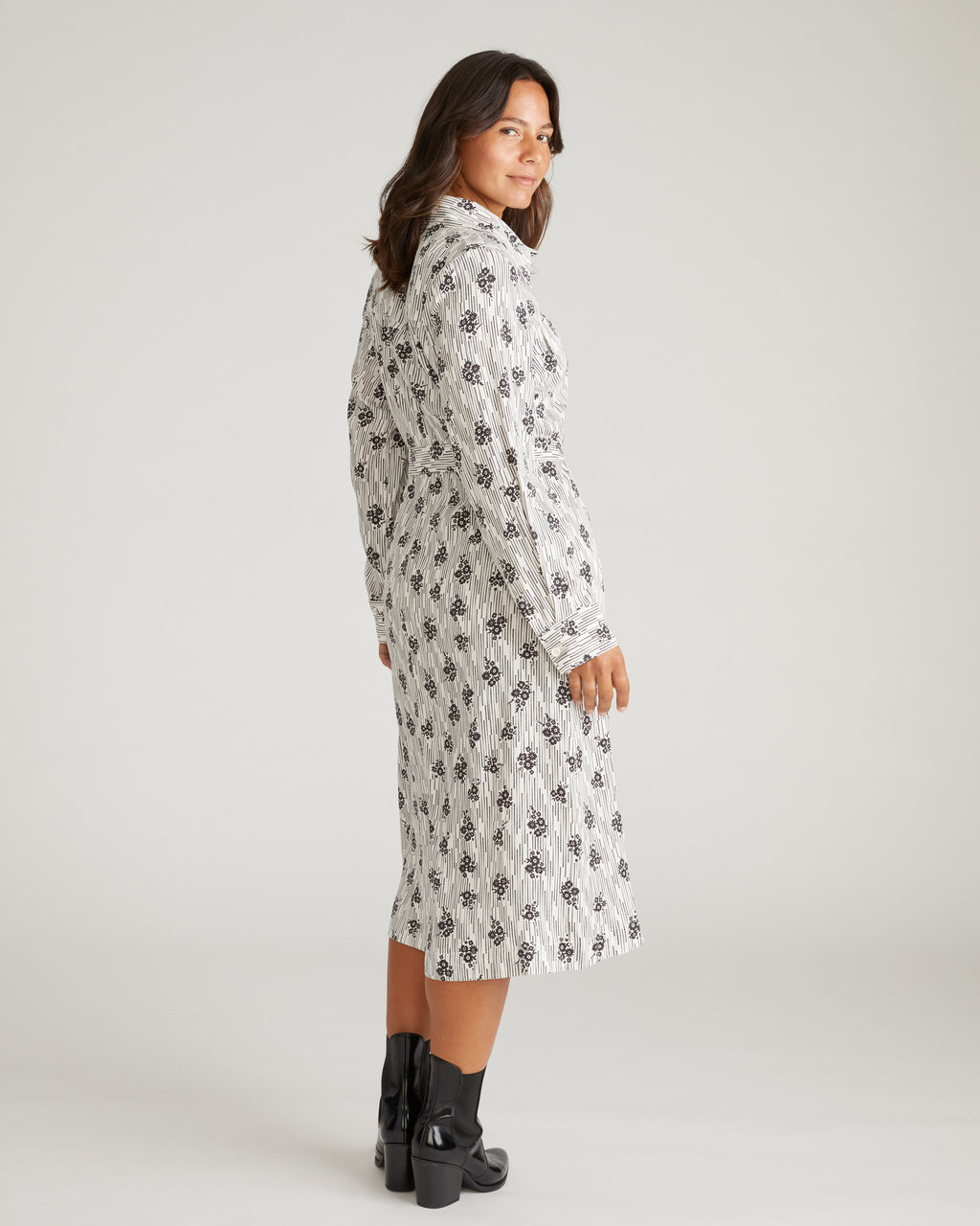 Universal Standard Plus Size Cooling Stretch Cupro Savannah Dress