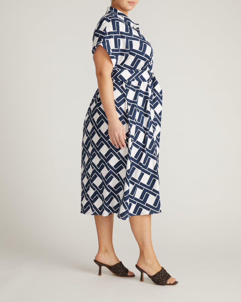 Sandy Stretch Linen Shirtdress - Geometrica Print  Universal Standard