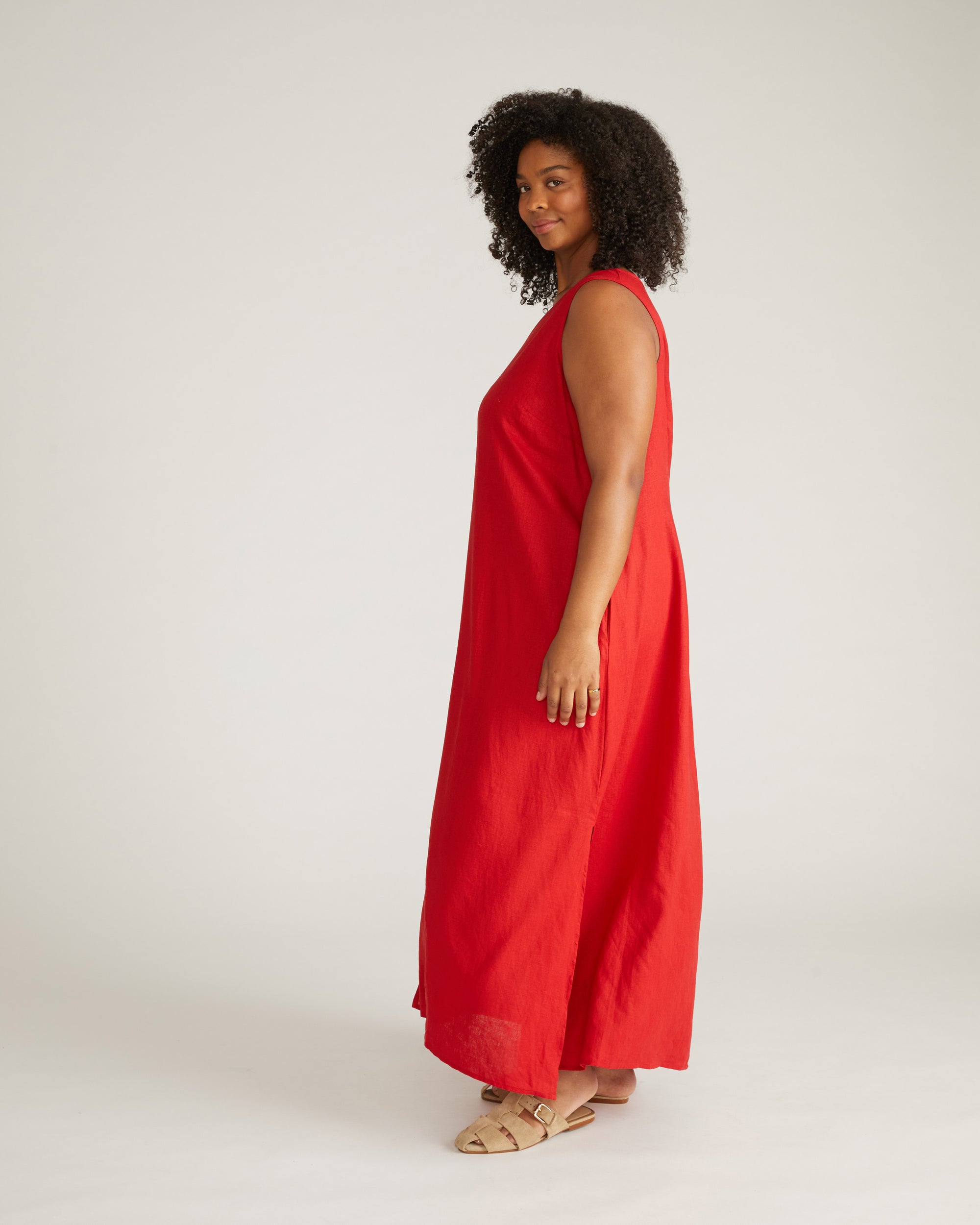 Islet Button-Down Linen Maxi Dress - Ruby Red