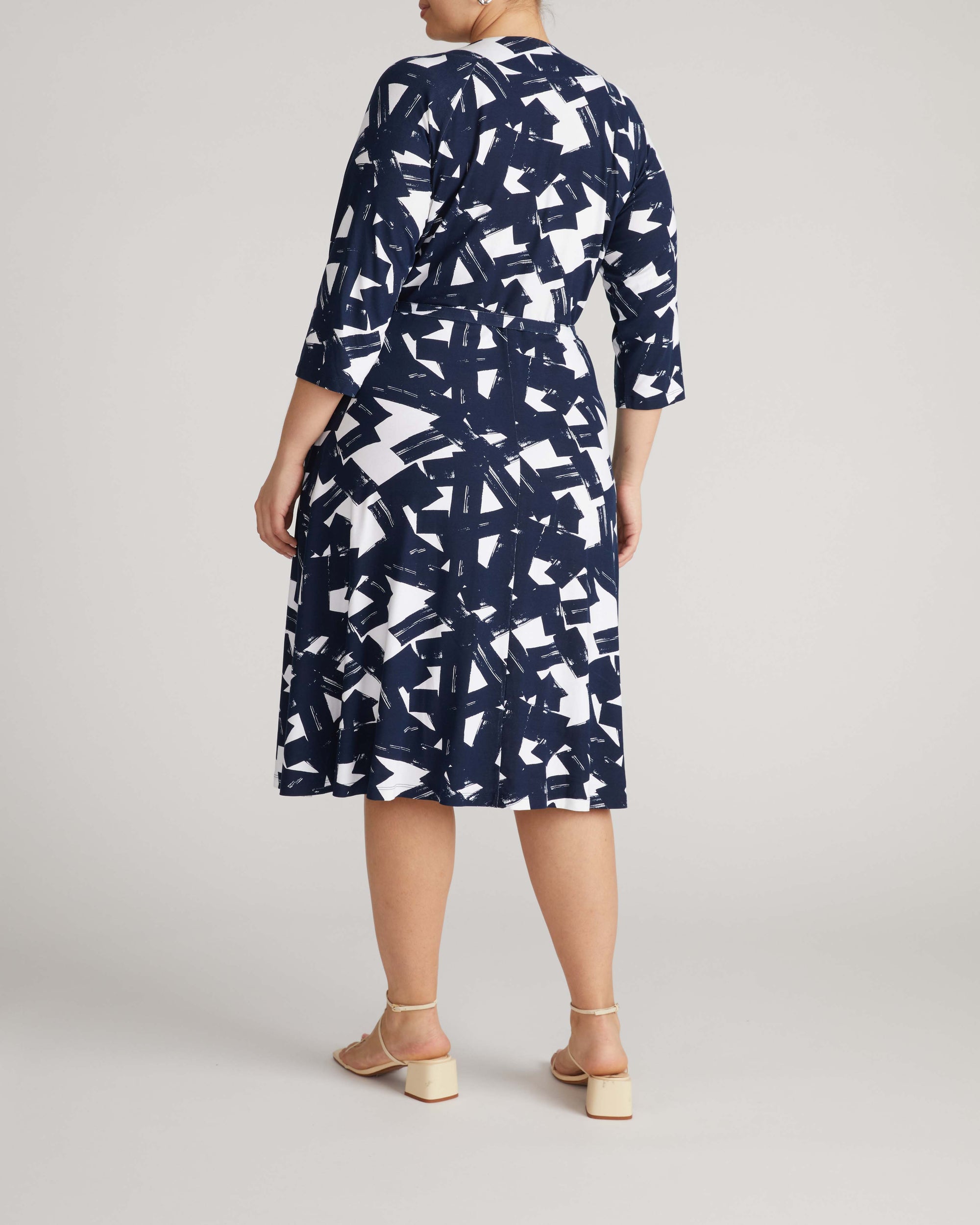 The Divine Jersey Wrap Dress - Navy Santiago Print | Plus Size & Straight Size Women's Fashion | Universal Standard