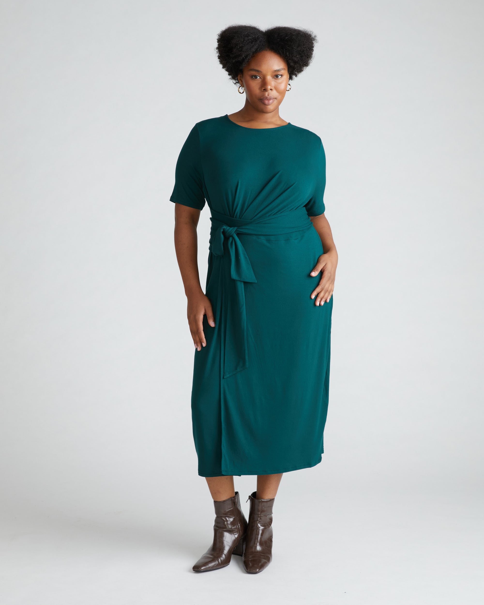 Universal Standard Women's Delilah Tie Waist Midi Dress - Green Universal Standard Women's Delilah Tie Waist Midi Dress - Green