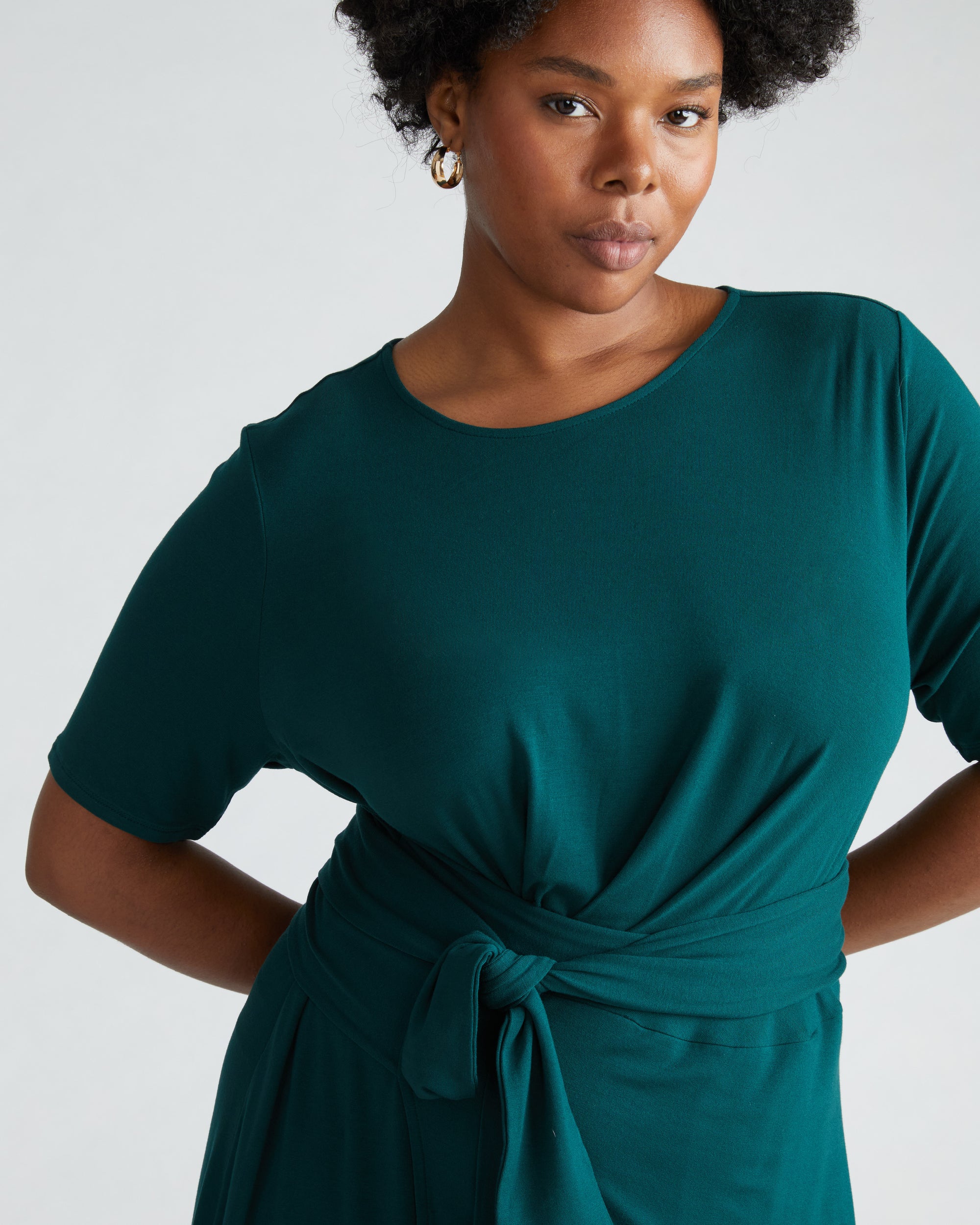 Universal Standard Women's Delilah Tie Waist Midi Dress - Green - Casual dresses Universal Standard Women's Delilah Tie Waist Midi Dress - Green - Casual dresses