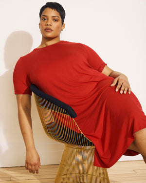Lily Liquid Jersey Dress - New York Red | Plus Size & Straight Size Women's Fashion | Universal Standard