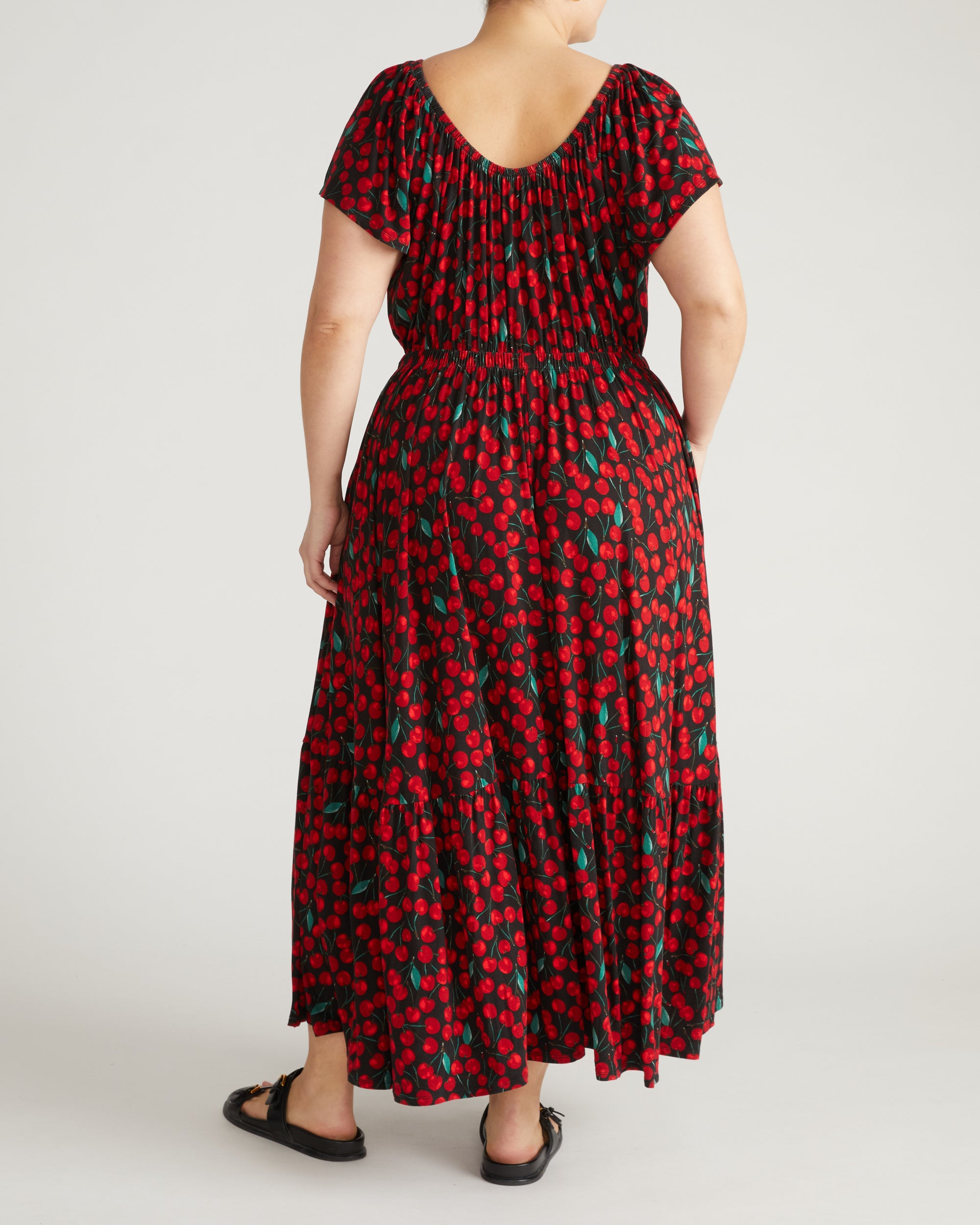 Kahlo Liquid Jersey Dress - Very Cherry Print | Plus Size & Straight Size Women's Fashion | Universal Standard