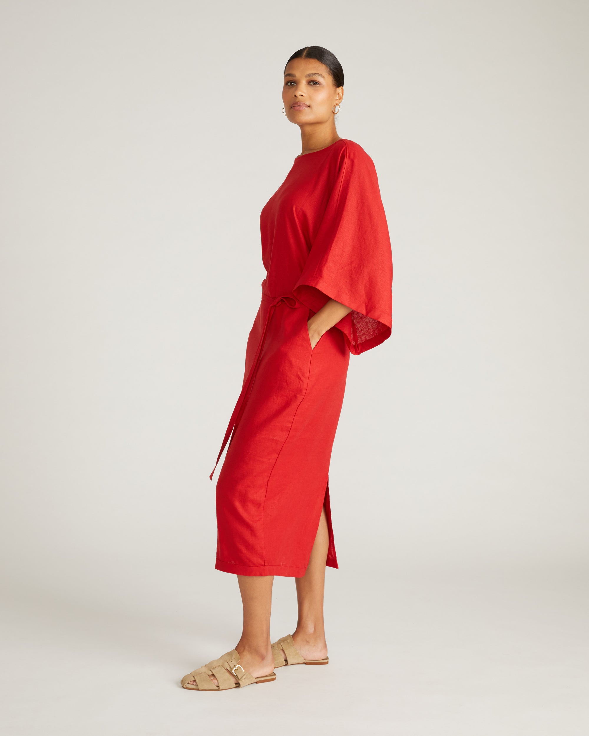 Lio Linen Dress - Ruby Red