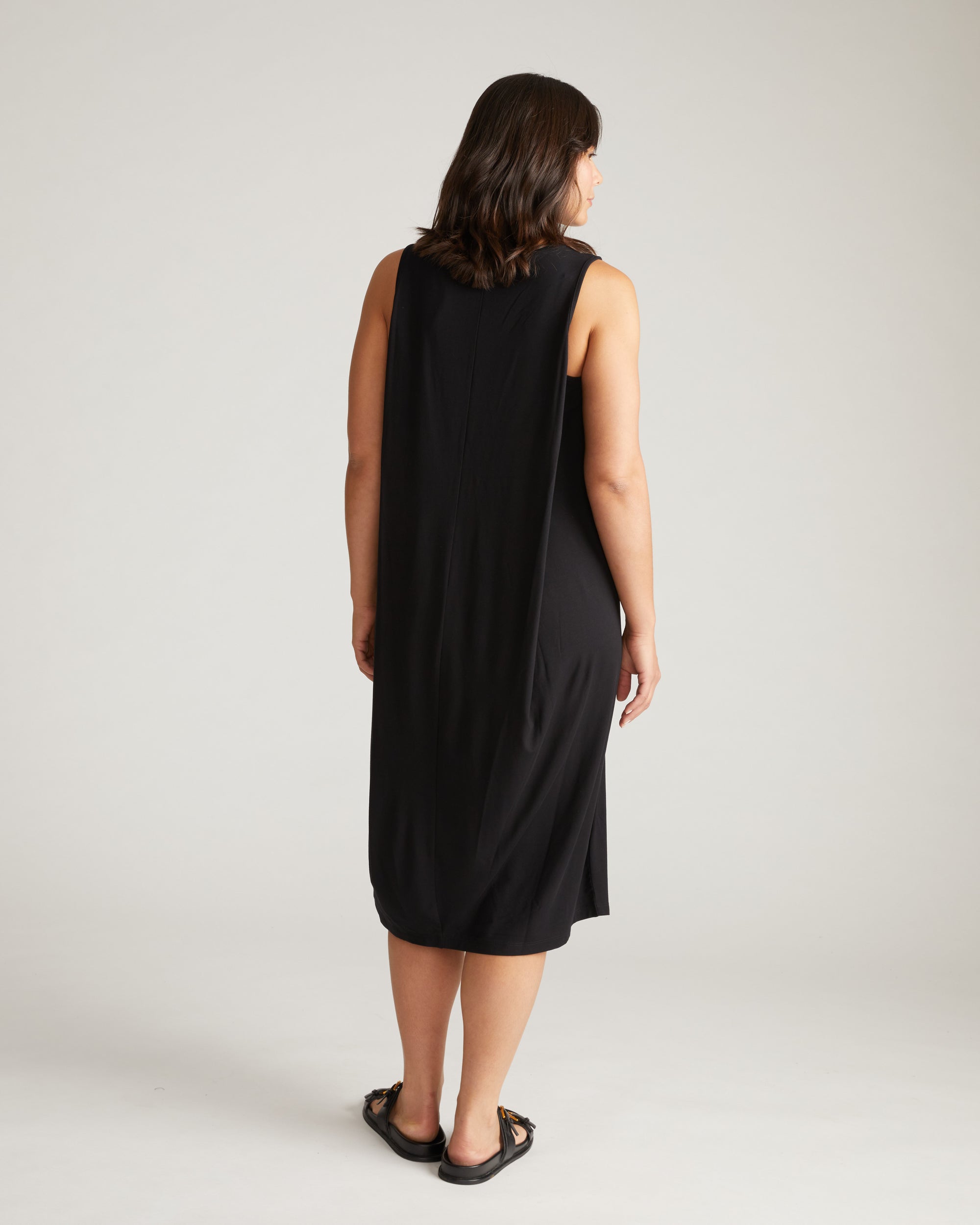 Pearl Divine Jersey Dress - Black | Plus Size & Straight Size Women's Fashion | Universal Standard