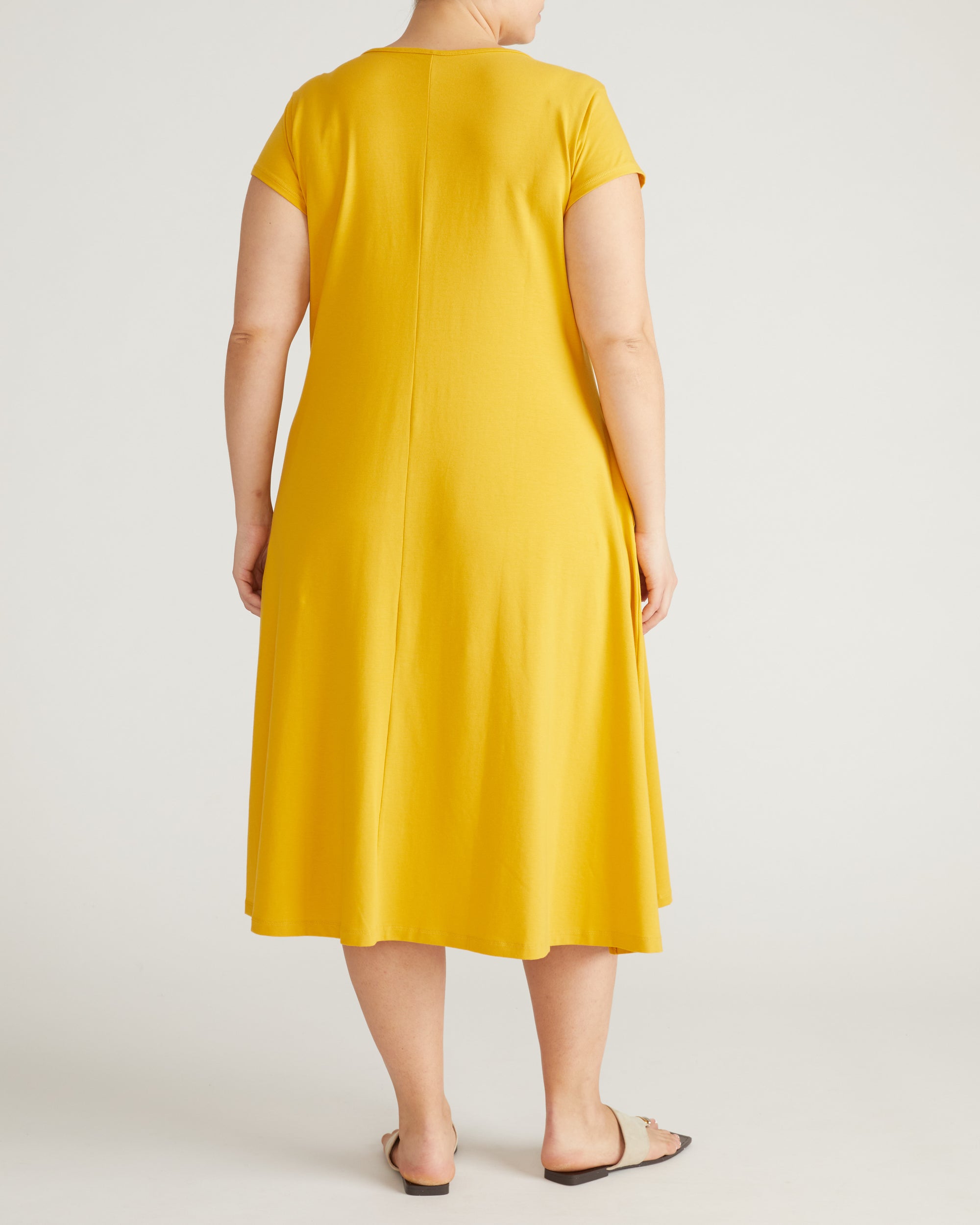Danna Jersey Dress - Goldenrod | Plus Size & Straight Size Women's Fashion | Universal Standard