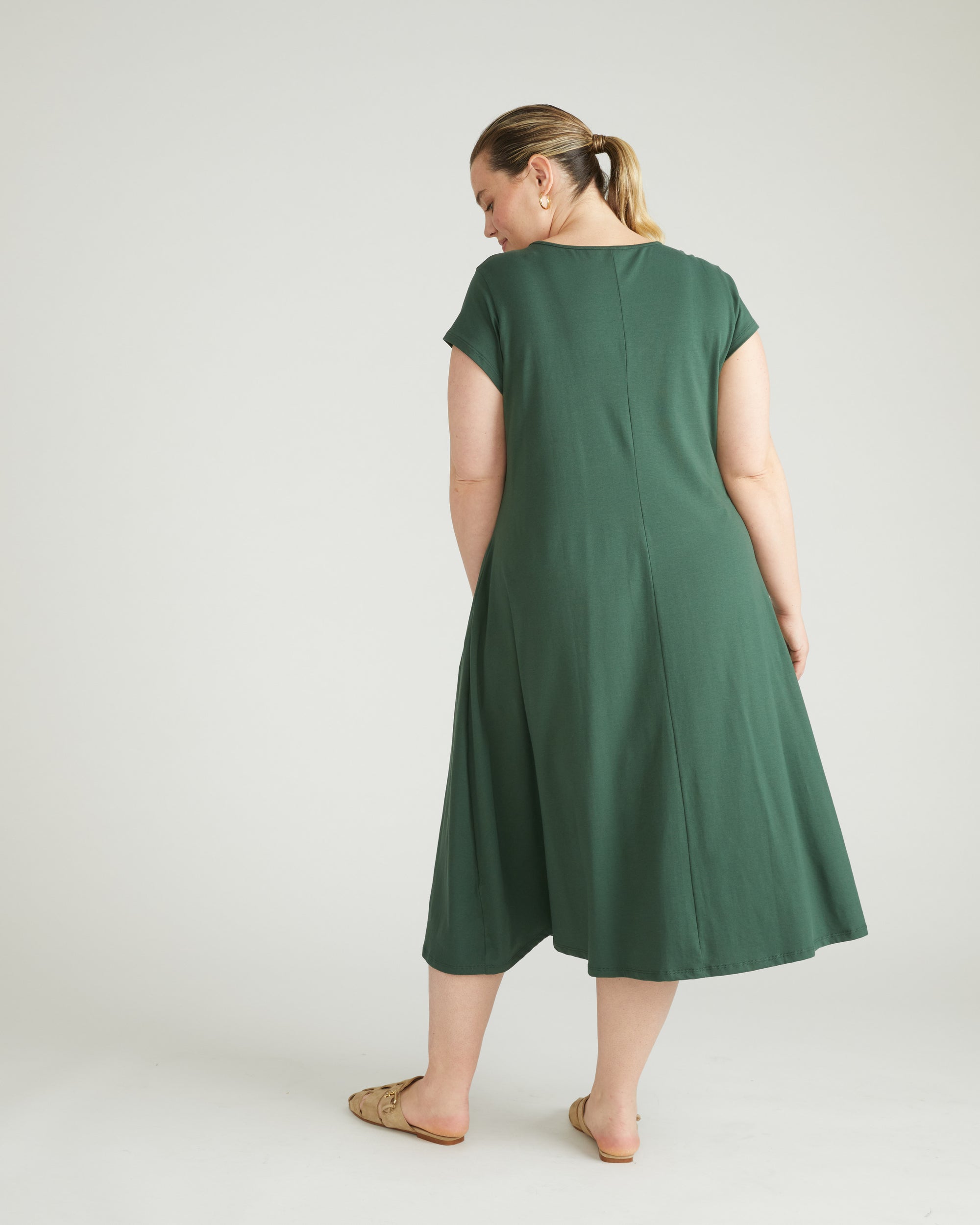 Danna Jersey Dress - Conifer | Plus Size & Straight Size Women's Fashion | Universal Standard