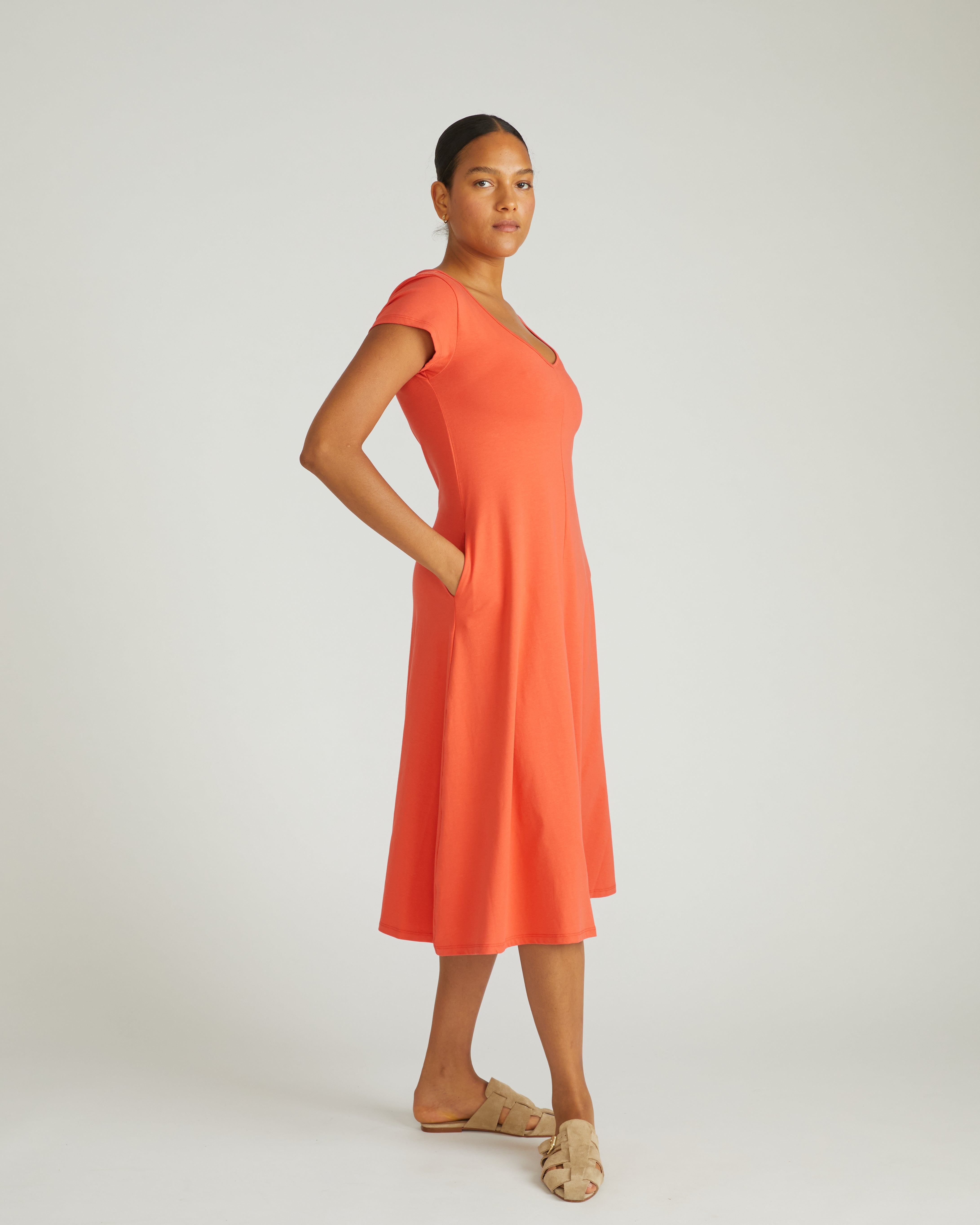 Danna Jersey Dress - Coral Reef – Universal Standard