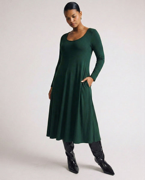 Cora Divine Jersey Dress - Forest Green – Universal Standard