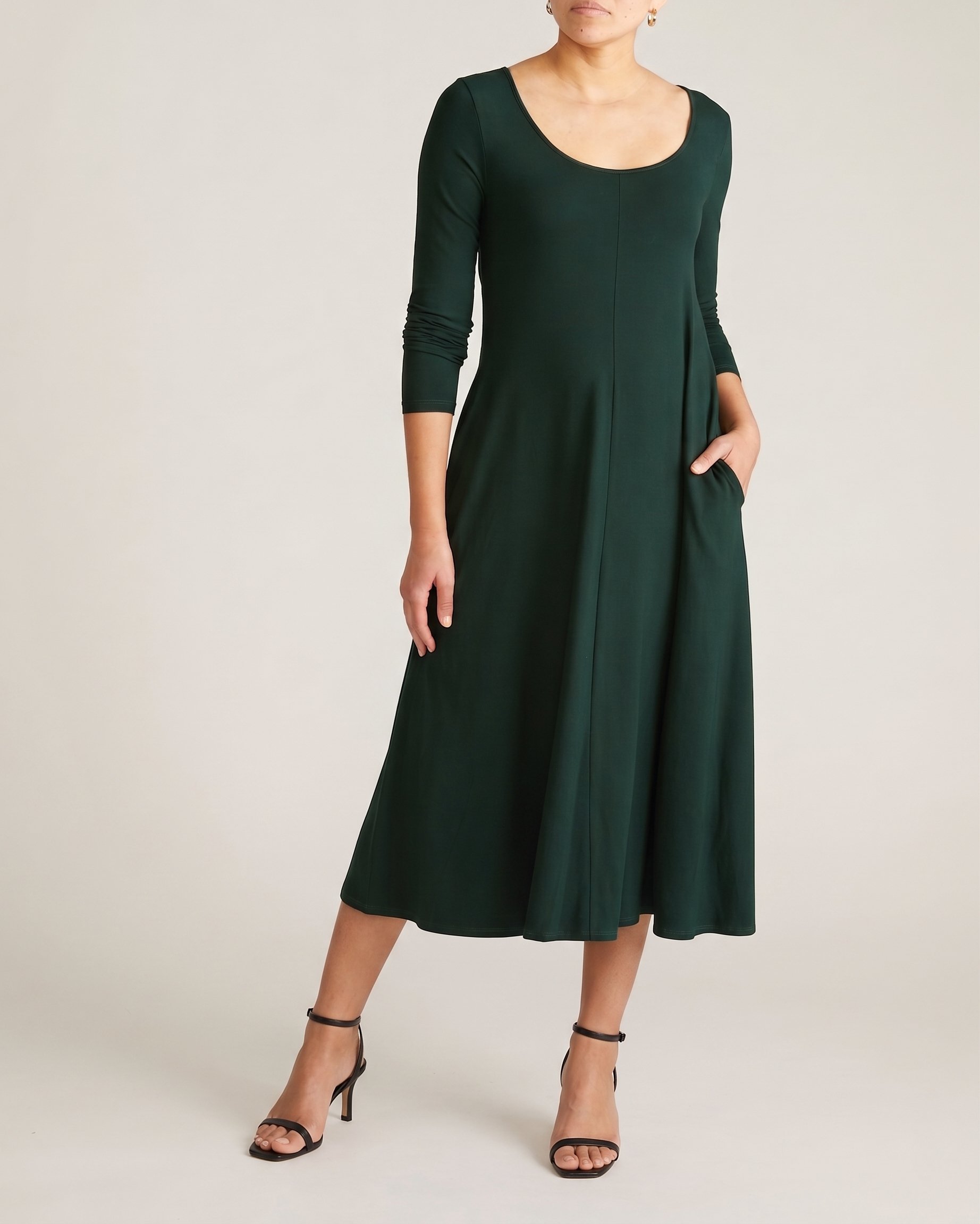 Cora Divine Jersey Dress - Forest Green | Plus Size & Straight Size Women's Fashion | Universal Standard
