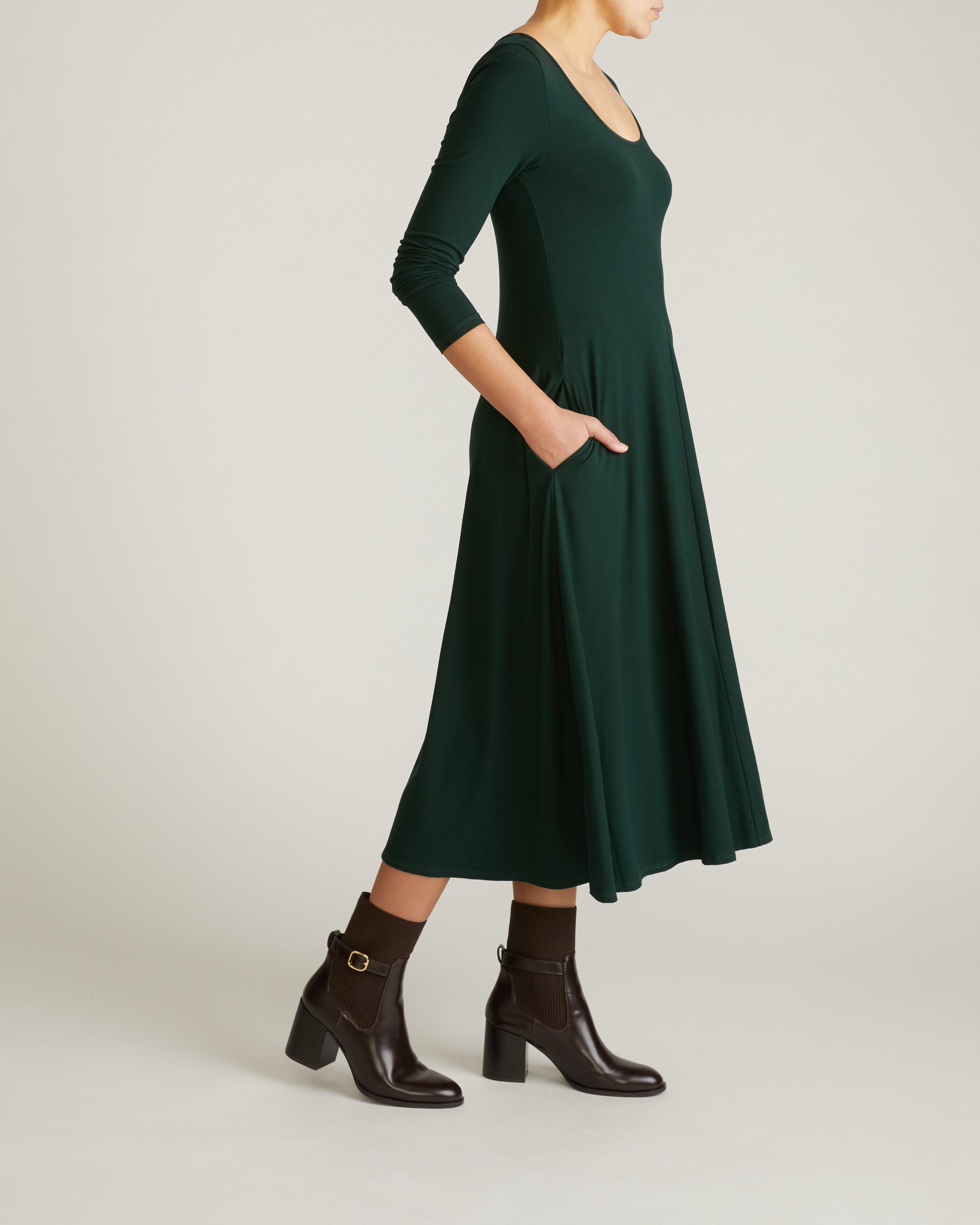 Cora Divine Jersey Dress - Forest Green – Universal Standard