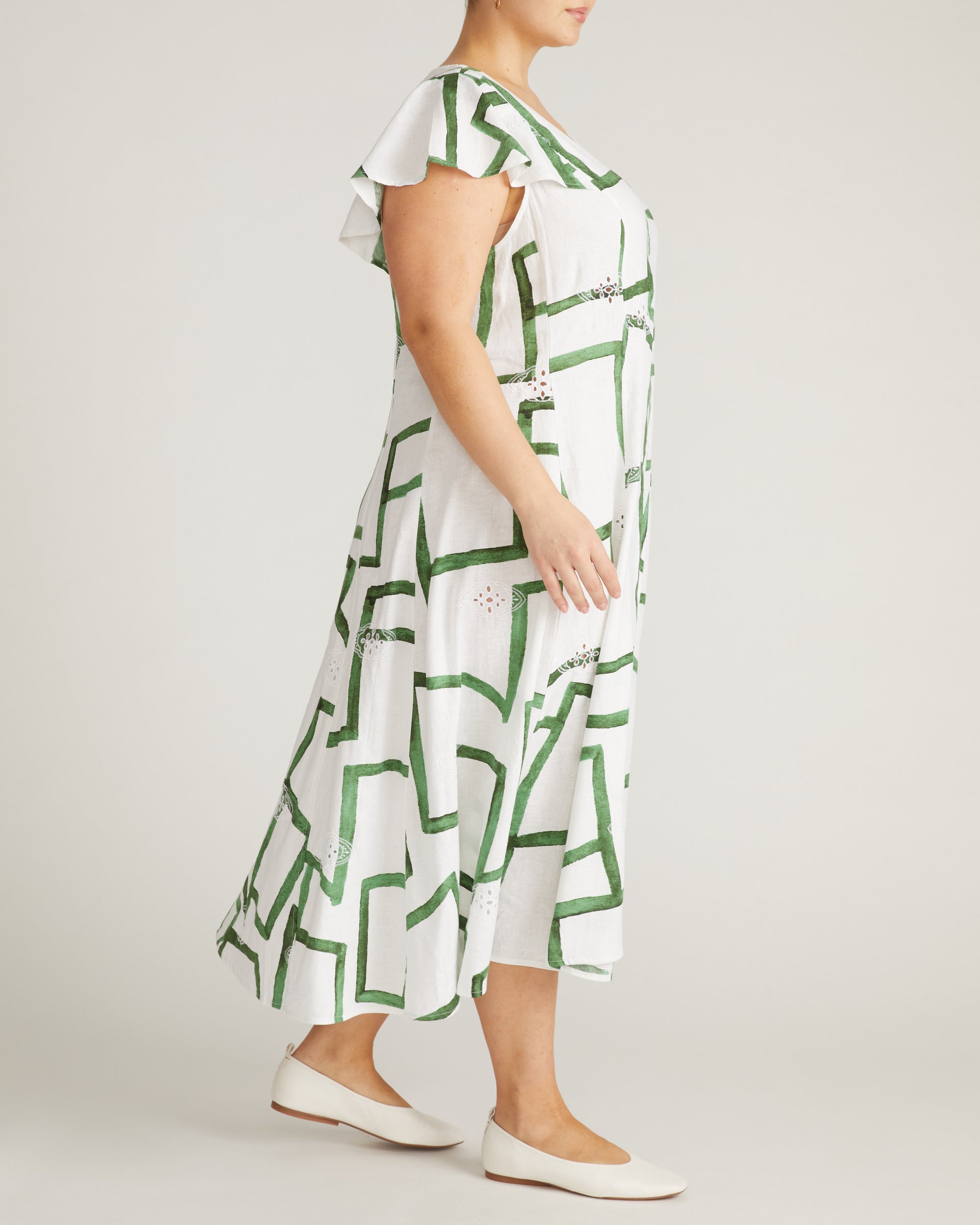 Victoria Linen Blend Dress - Green Paint Print | Plus Size & Straight Size Women's Fashion | Universal Standard