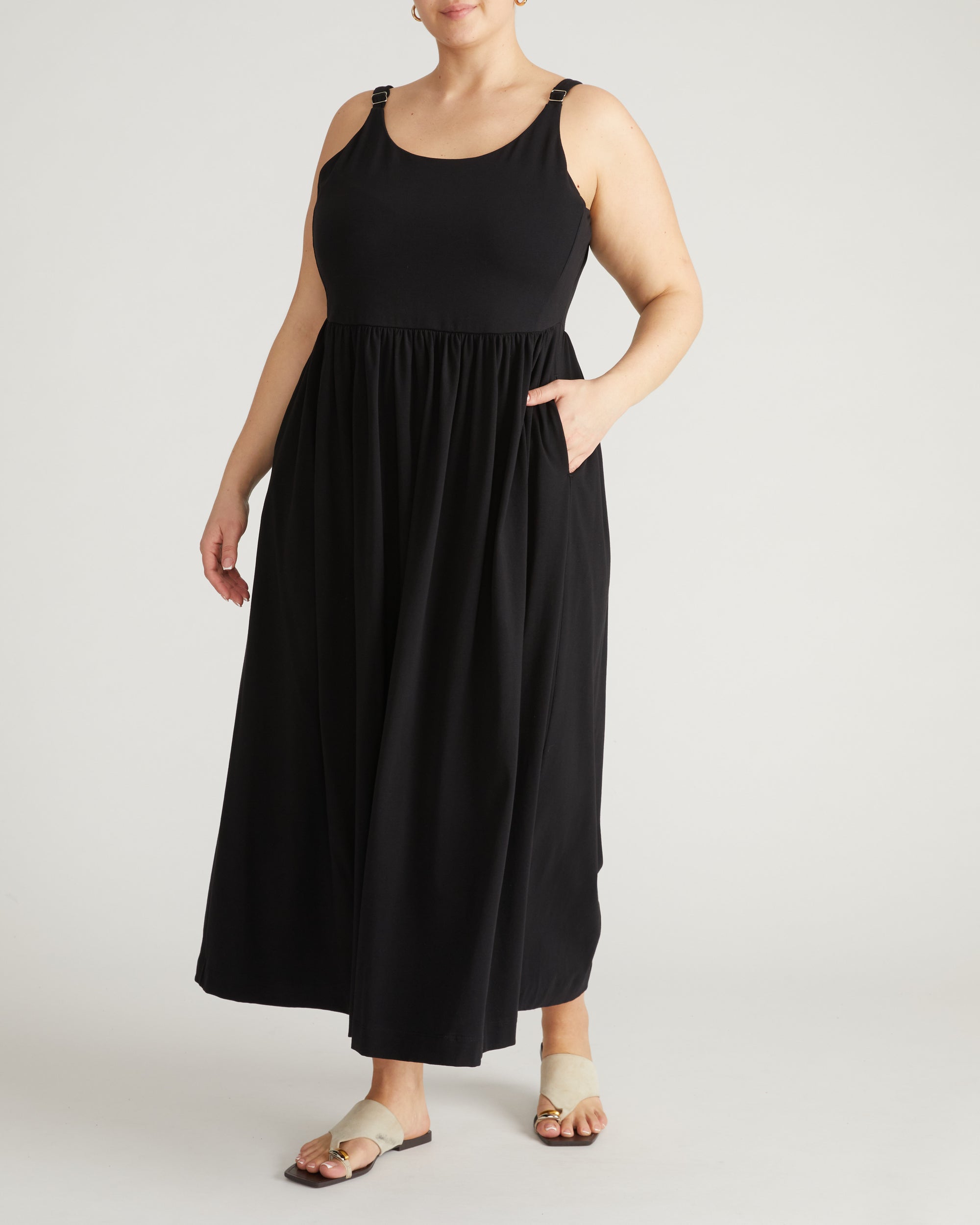 Cayo Cami Dress - Black | Plus Size & Straight Size Women's Fashion | Universal Standard
