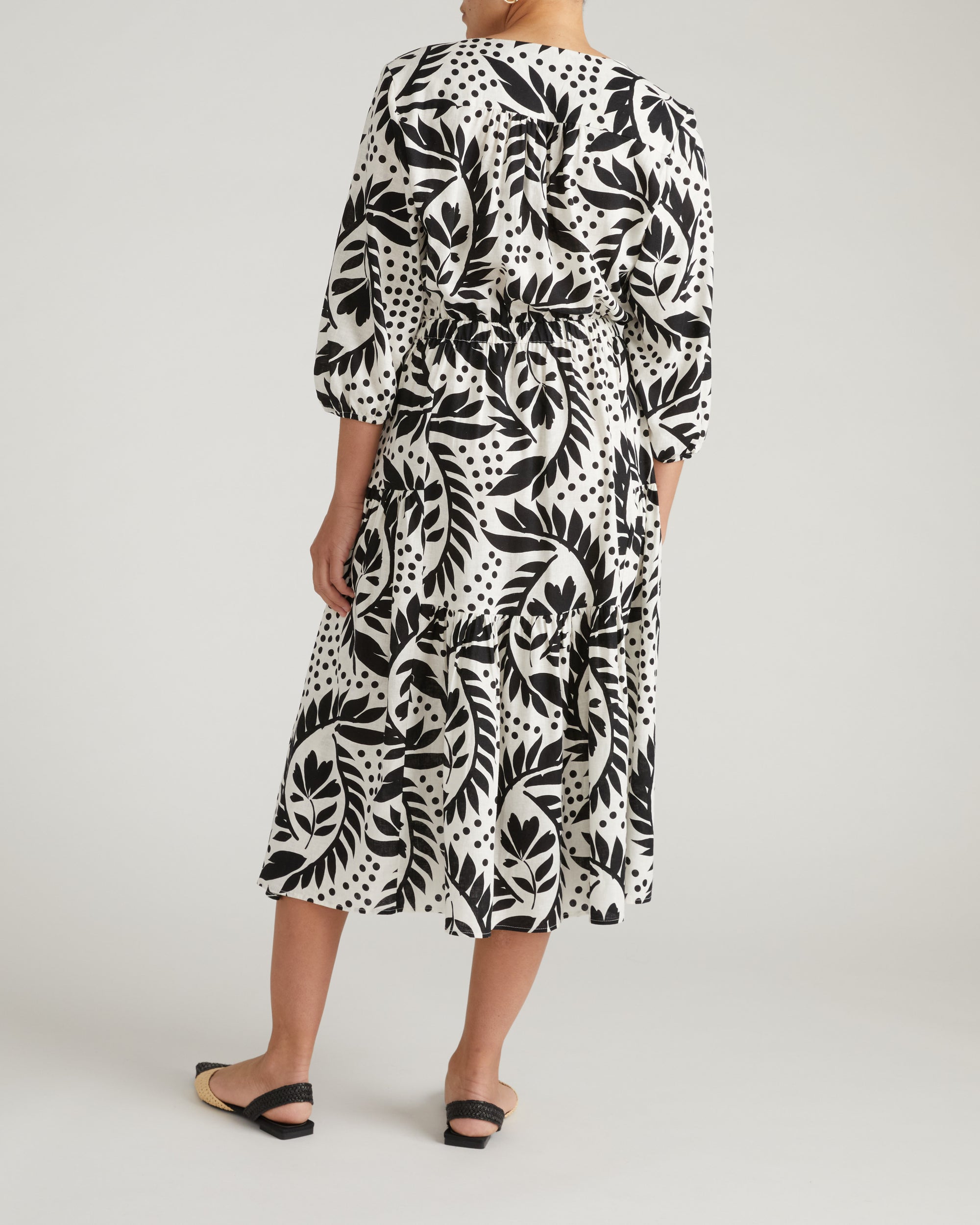 Sorrento Linen Midi Dress - Vine Print | Plus Size & Straight Size Women's Fashion | Universal Standard