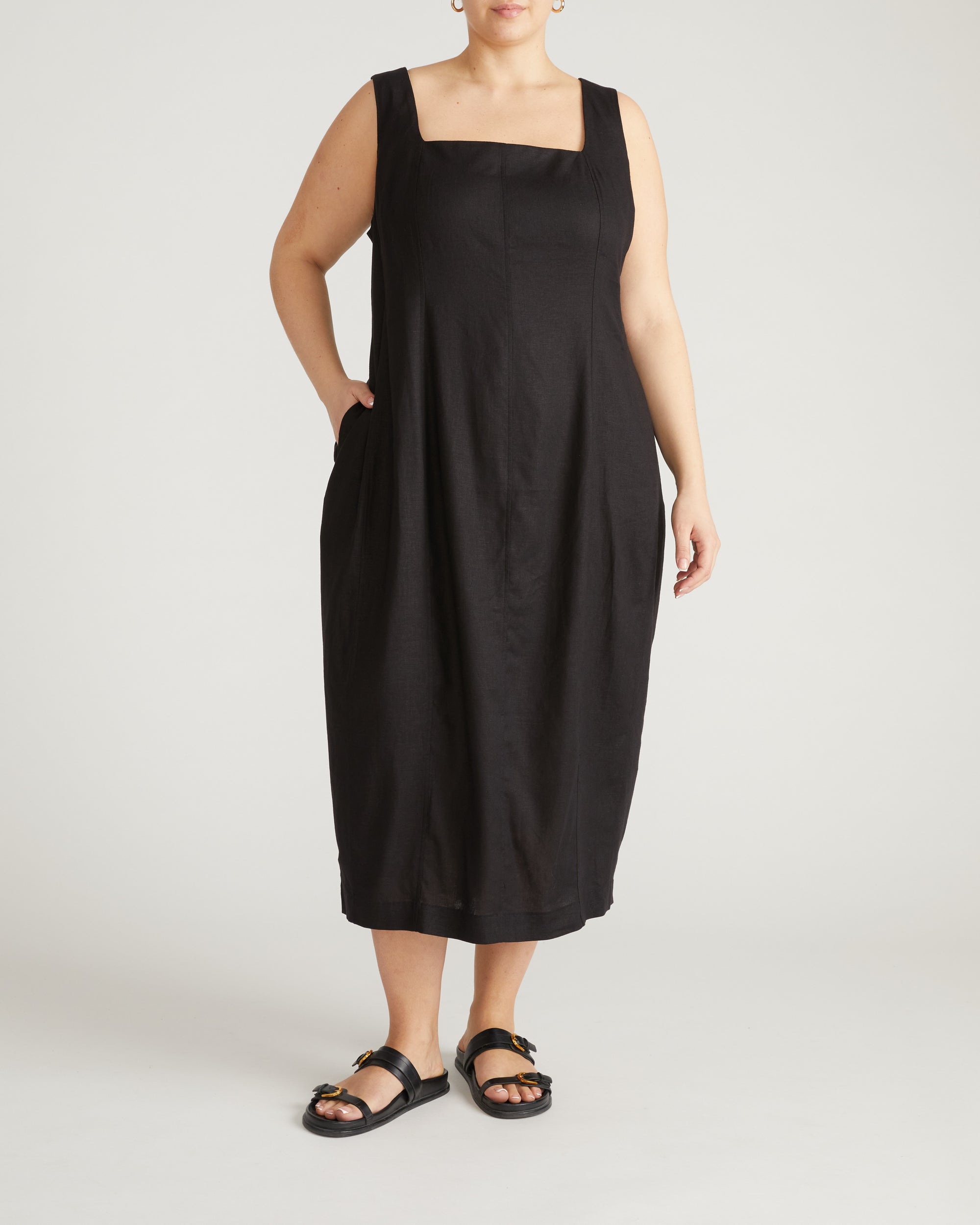 Saulay Square Neck Linen Midi Dress