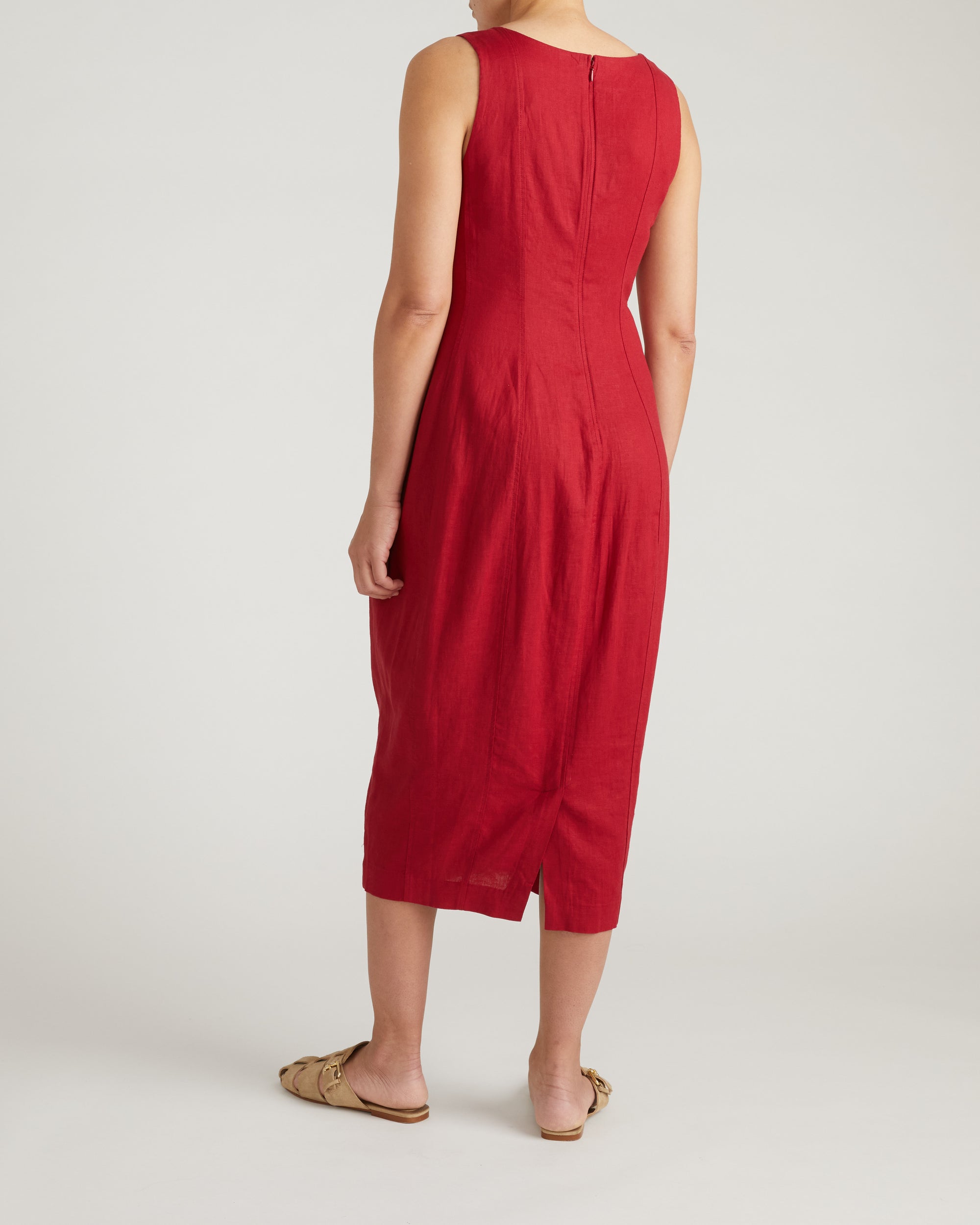 Saulay Square Neck Linen Midi Dress - Vibrant Red | Plus Size & Straight Size Women's Fashion | Universal Standard
