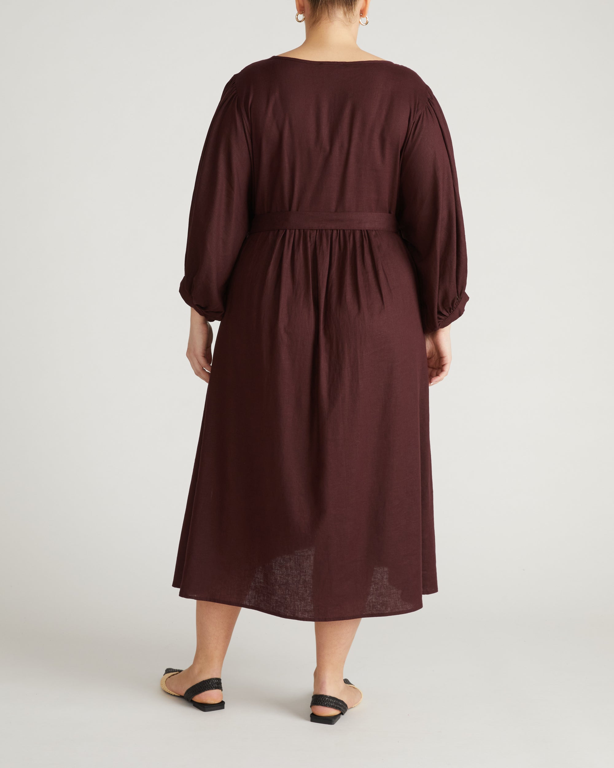 Amparo Linen Blend Dress - Brulee | Plus Size & Straight Size Women's Fashion | Universal Standard