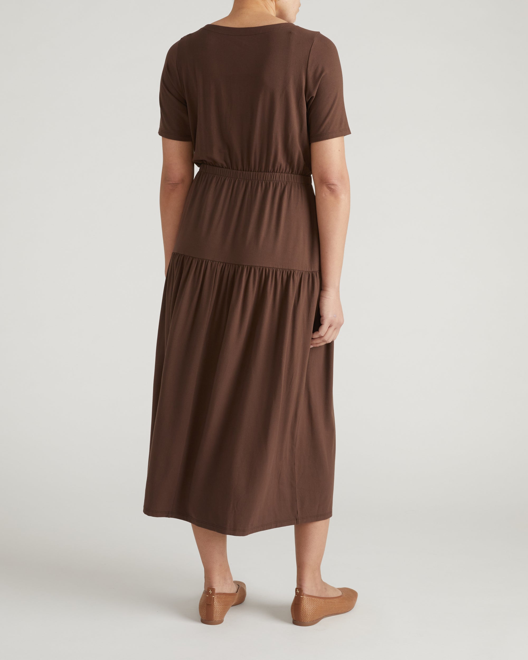 Thea Divine Jersey Midi Dress - Peppercorn | Plus Size & Straight Size Women's Fashion | Universal Standard