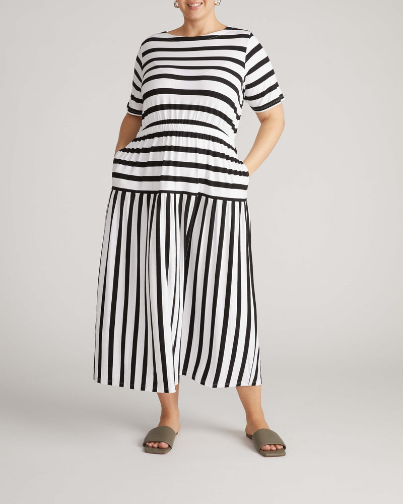 Thea Divine Jersey Midi Dress - Black/White Stripe | Plus Size & Straight Size Women's Fashion | Universal Standard