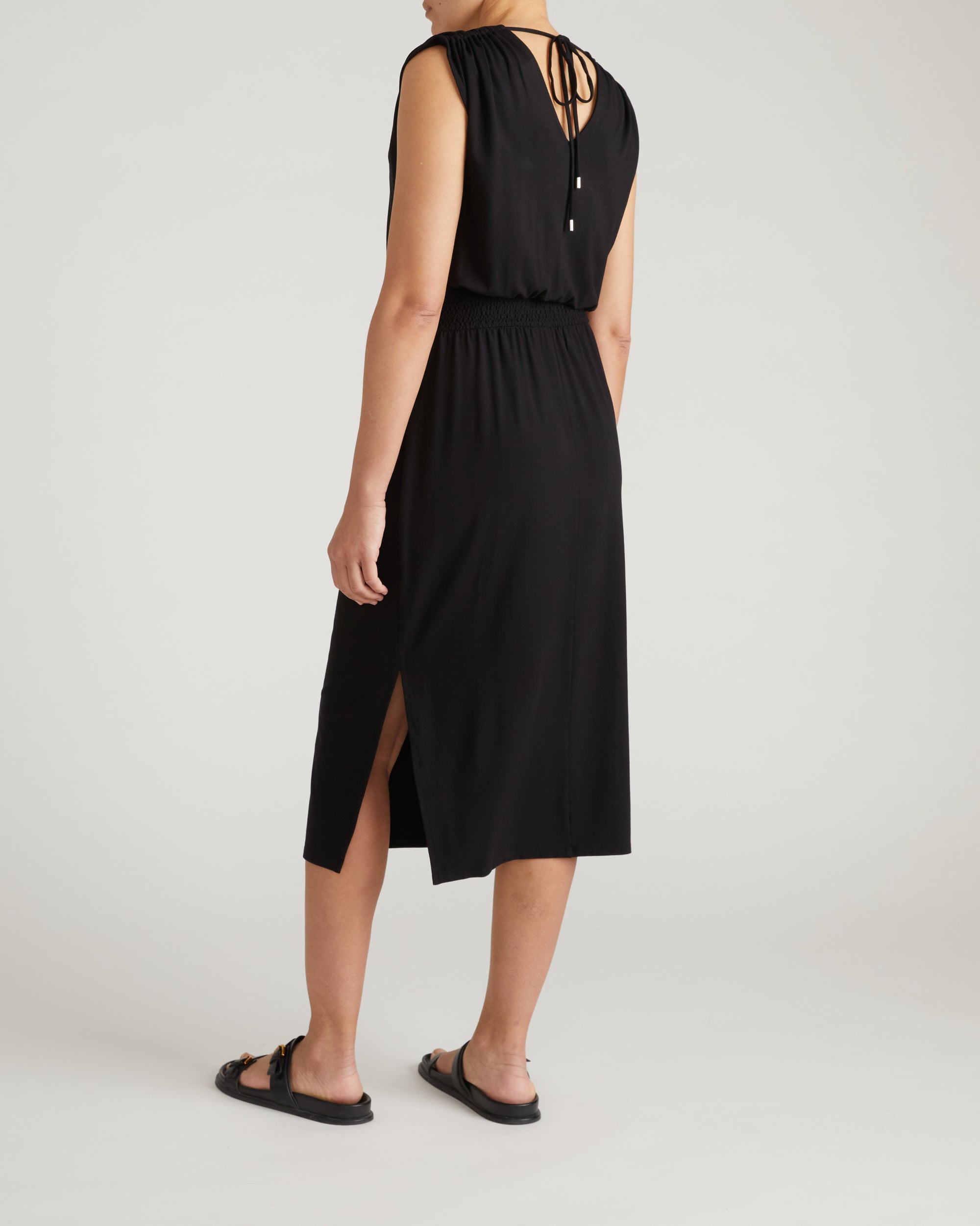 Tish Divine Jersey Kaftan - Black | Plus Size & Straight Size Women's Fashion | Universal Standard