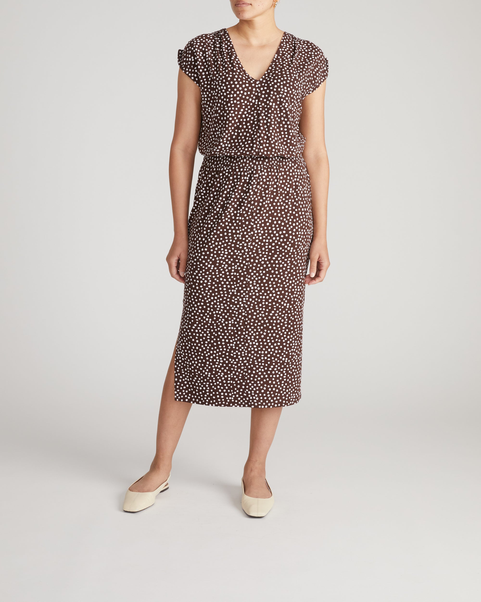 Tish Divine Jersey Kaftan - Brown/White Dot Print | Plus Size & Straight Size Women's Fashion | Universal Standard