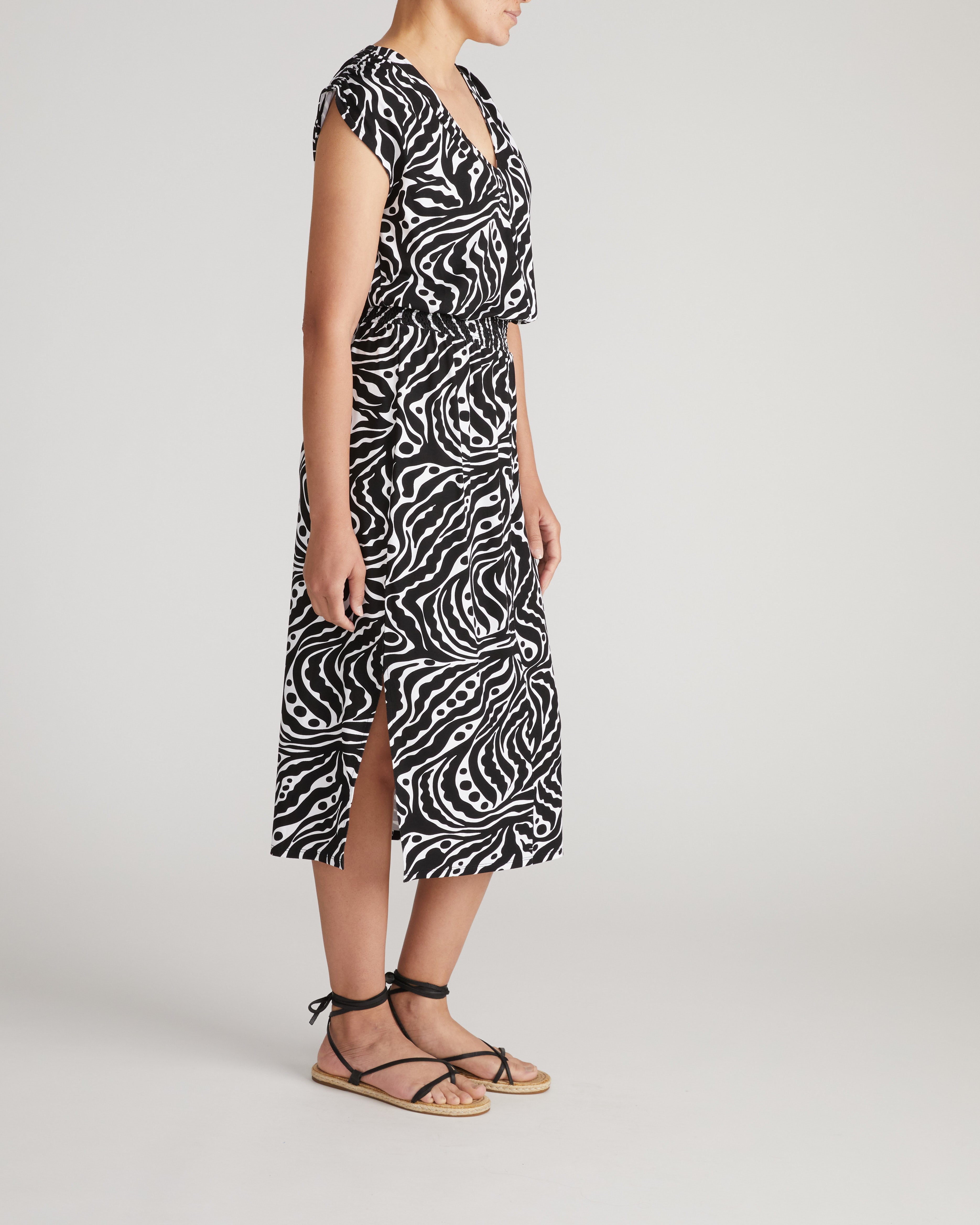 Tish Divine Jersey Kaftan - Black Bosco Print – Universal Standard