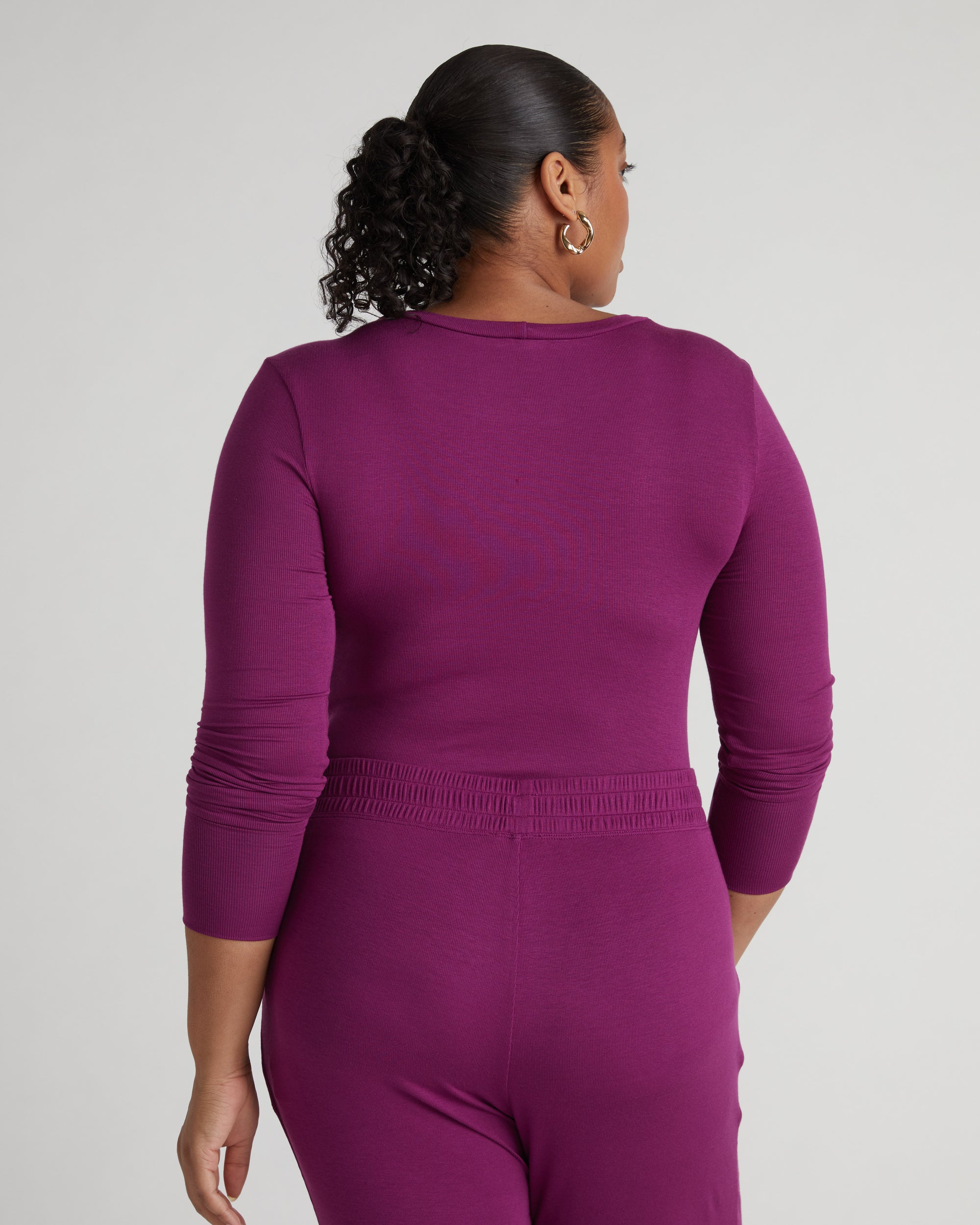 Foundation Long Sleeve Crew Neck Tee - Goji Berry