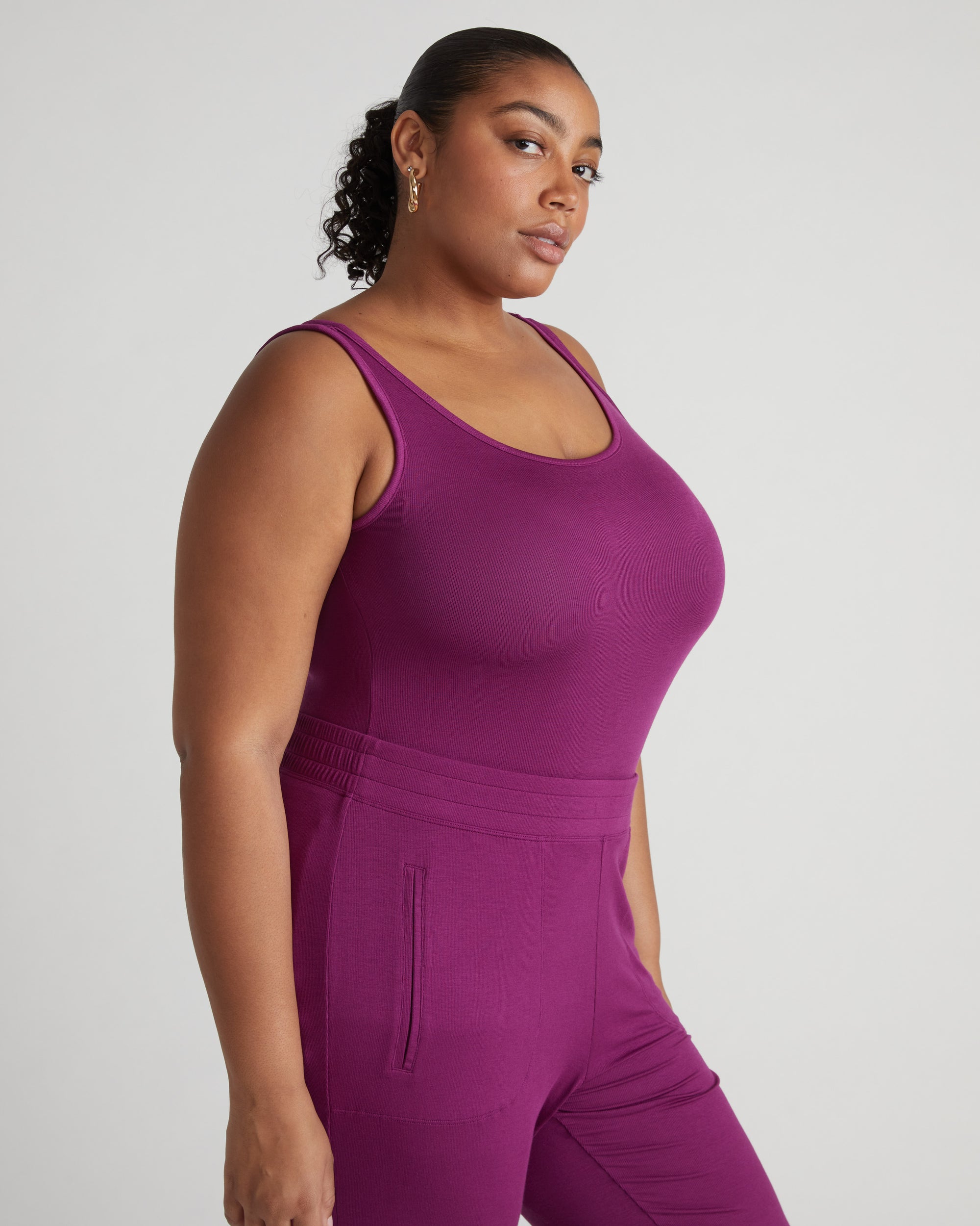 Woman wearing Foundation Tank - Goji Berry from Overstock Sale
