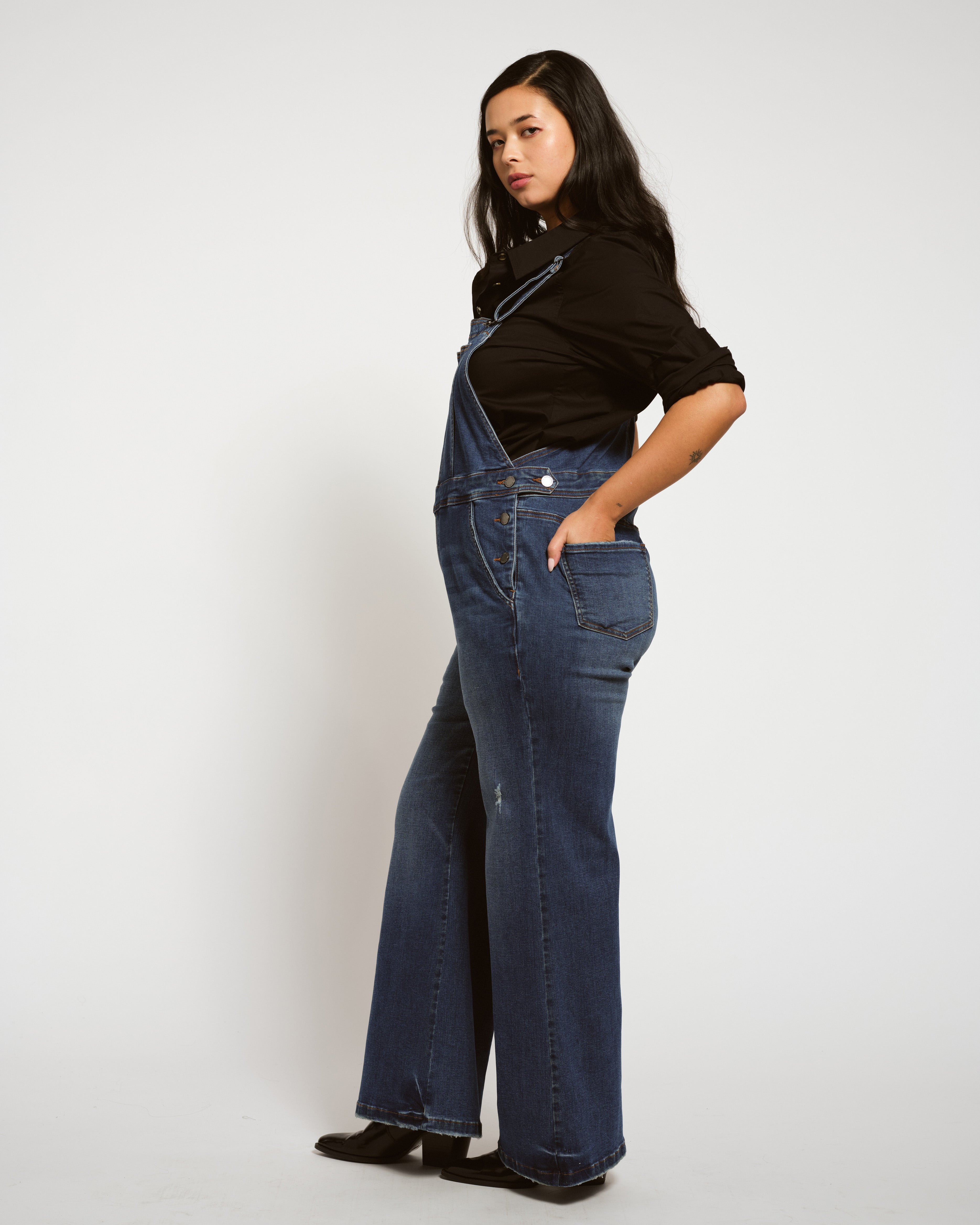 Casey Wide Leg Denim Overalls - Princeton Blue – Universal Casey Wide Leg Denim Overalls - Princeton Blue – Universal