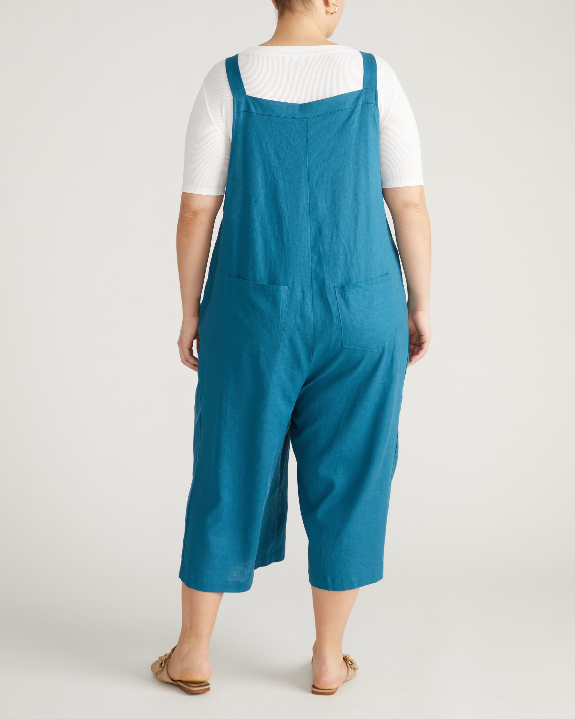 Kora Linen Overalls - Ink Blue | Plus Size & Straight Size Women's Fashion | Universal Standard