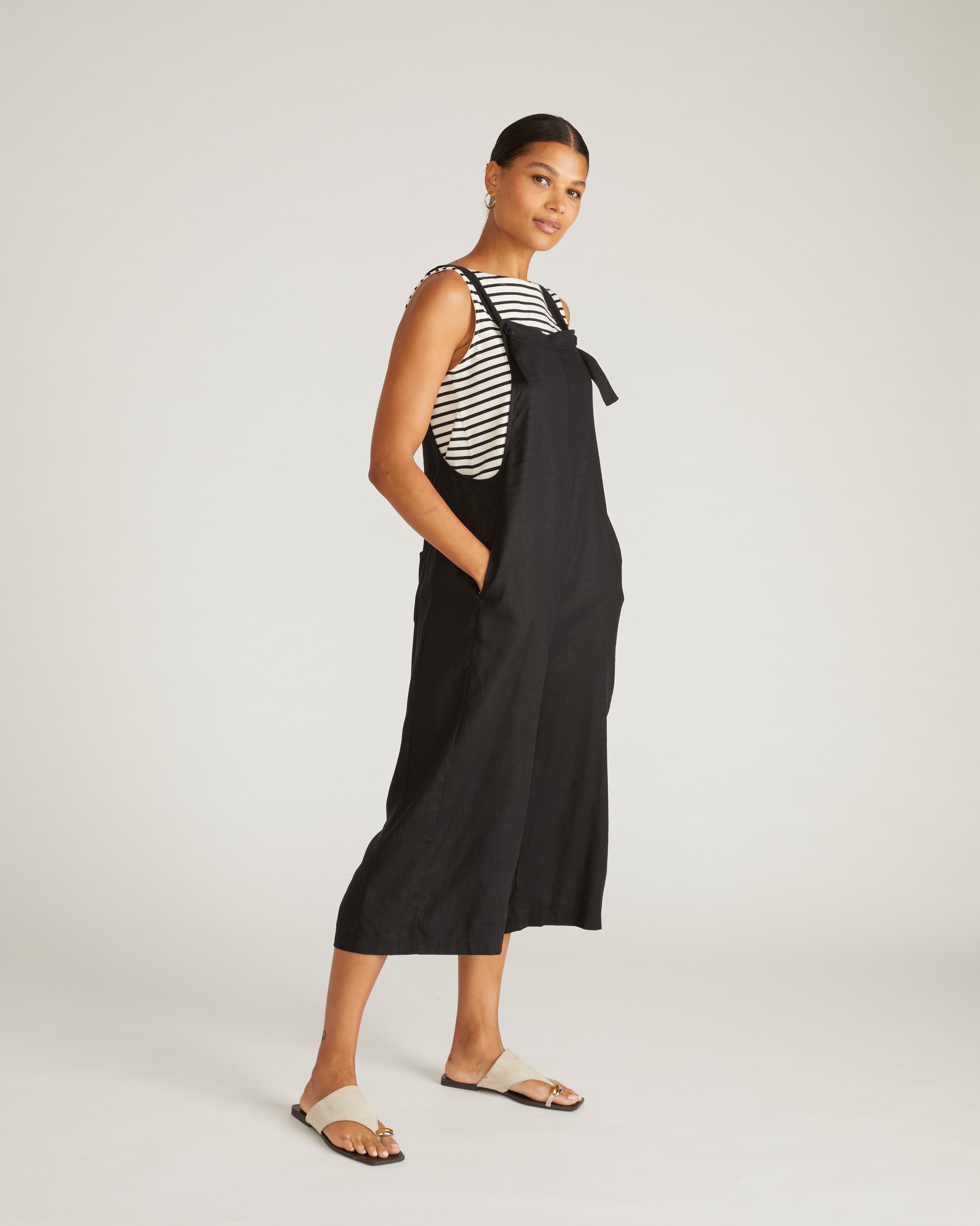 Kora Linen Blend Overalls - Black – Universal Standard
